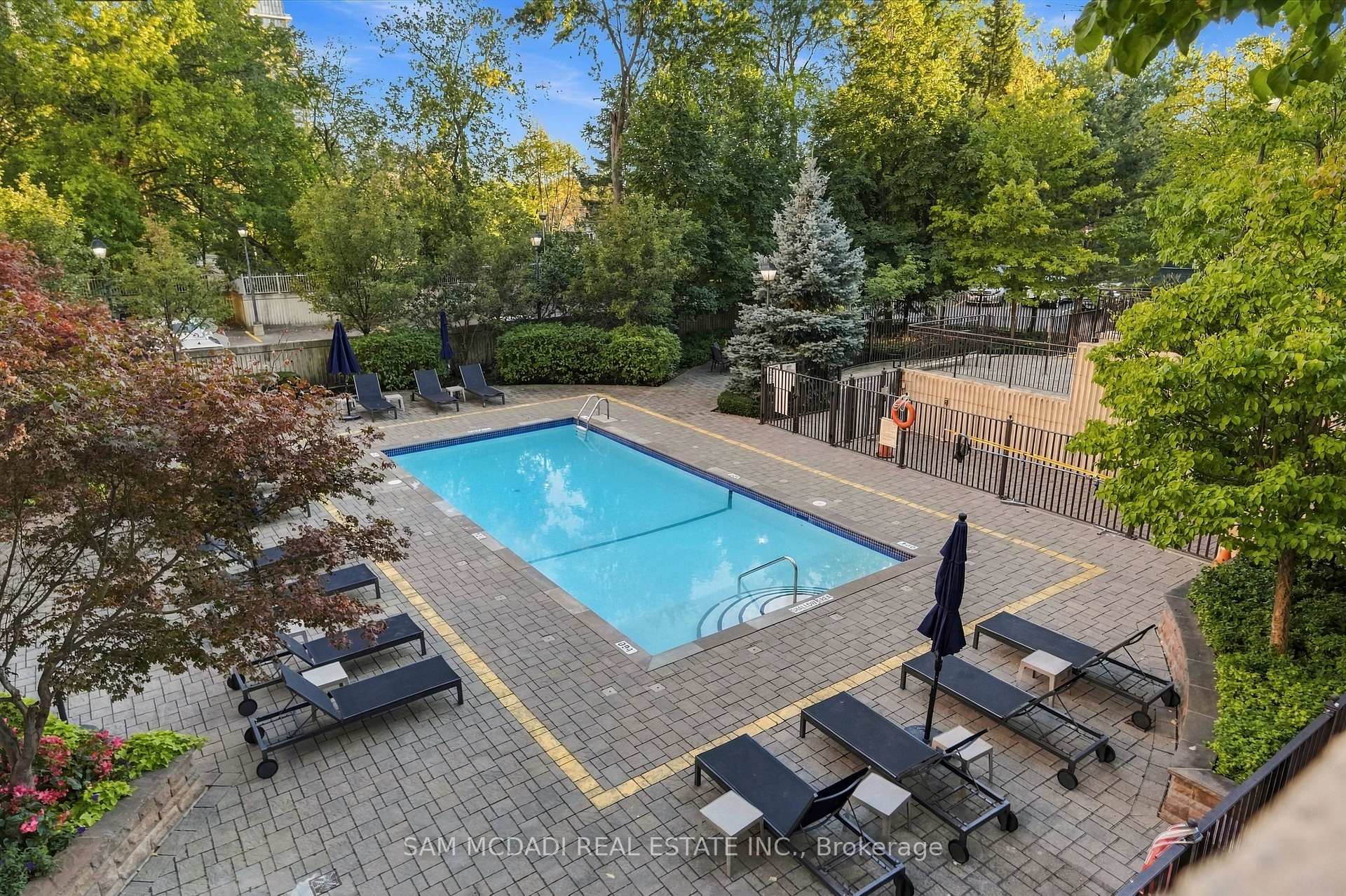 5444 Yonge Street 304, Toronto Unit: 304