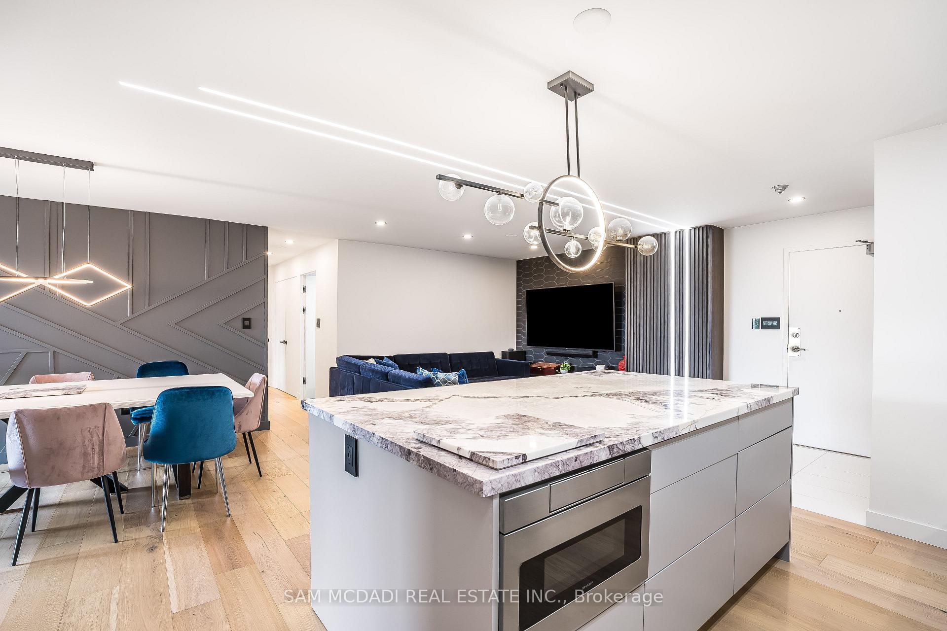 5444 Yonge Street 304, Toronto Unit: 304