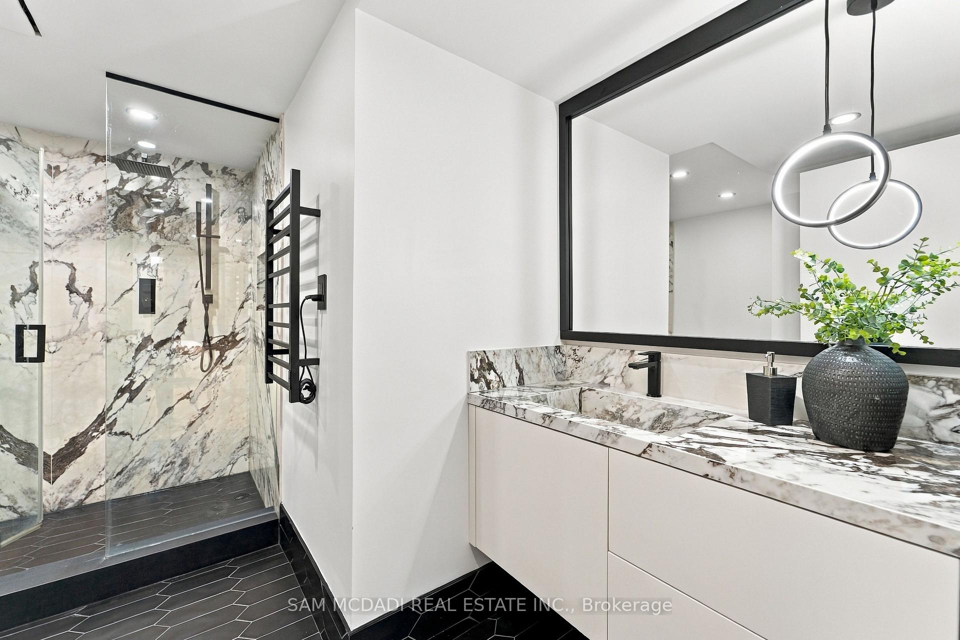 5444 Yonge Street 304, Toronto Unit: 304