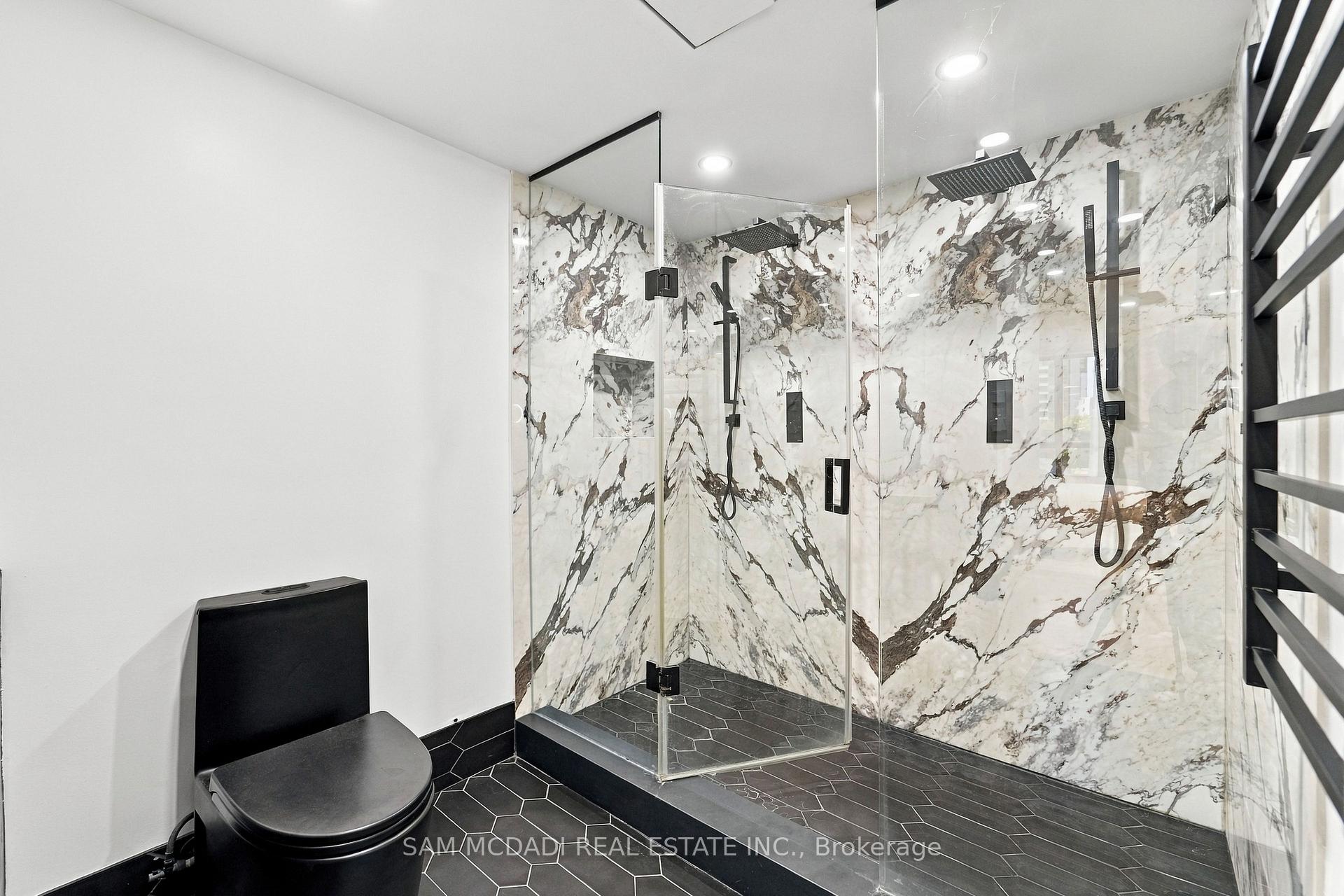 5444 Yonge Street 304, Toronto Unit: 304