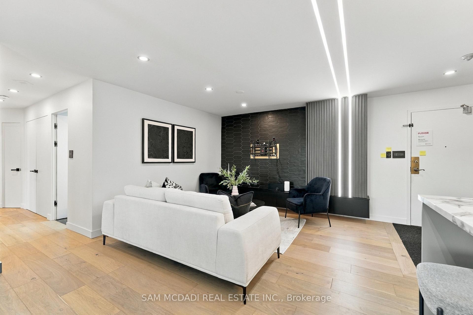 5444 Yonge Street 304, Toronto Unit: 304