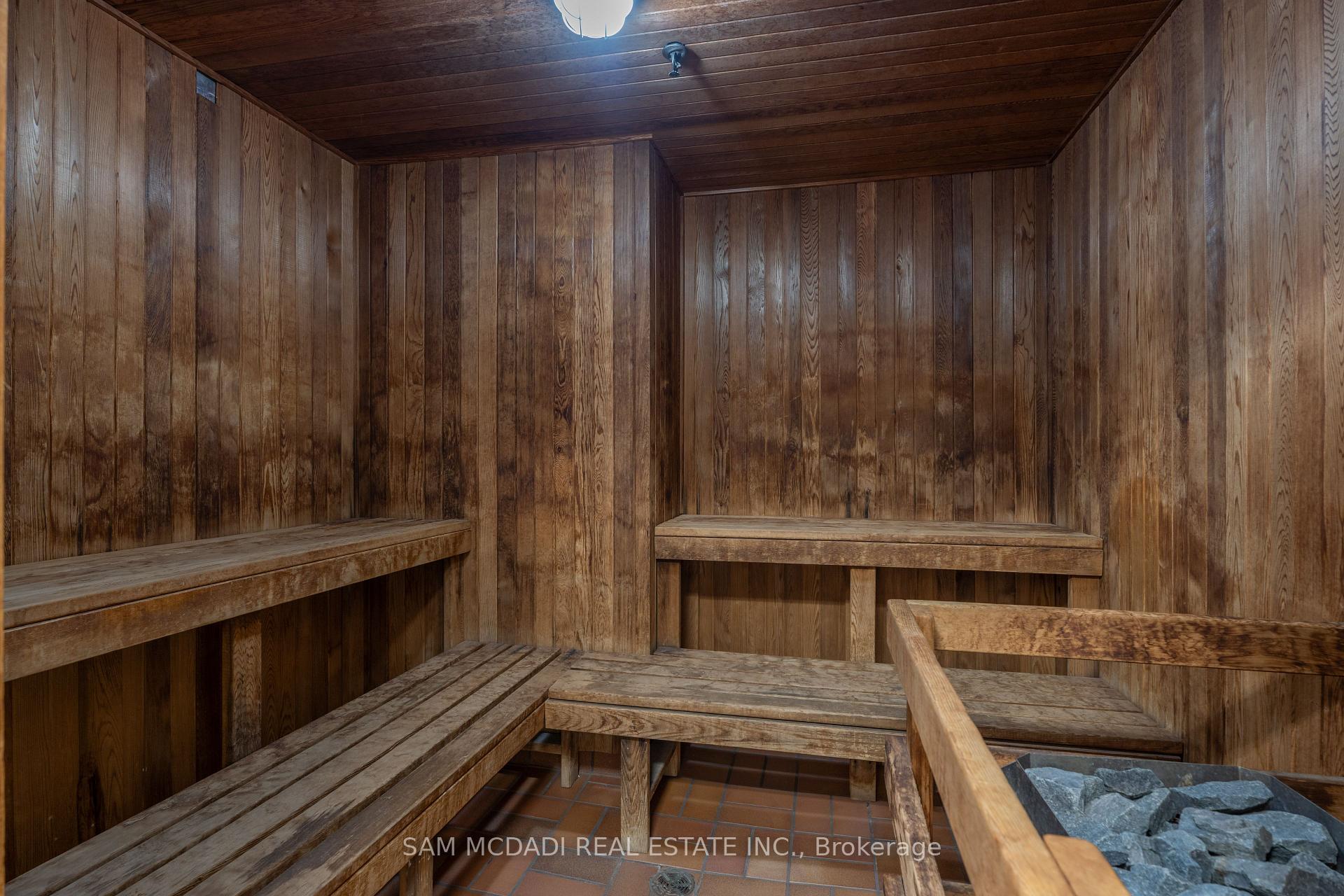 5444 Yonge Street 304, Toronto Unit: 304