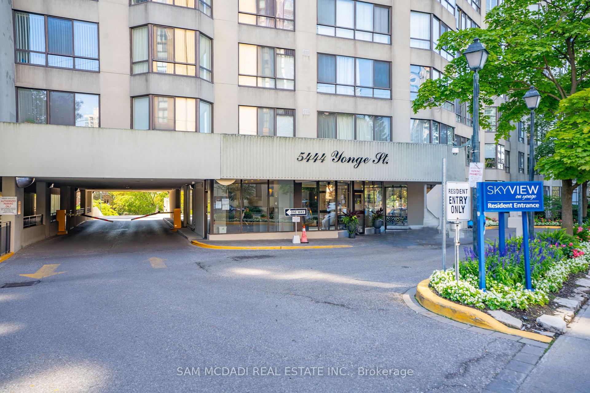5444 Yonge Street 304, Toronto Unit: 304