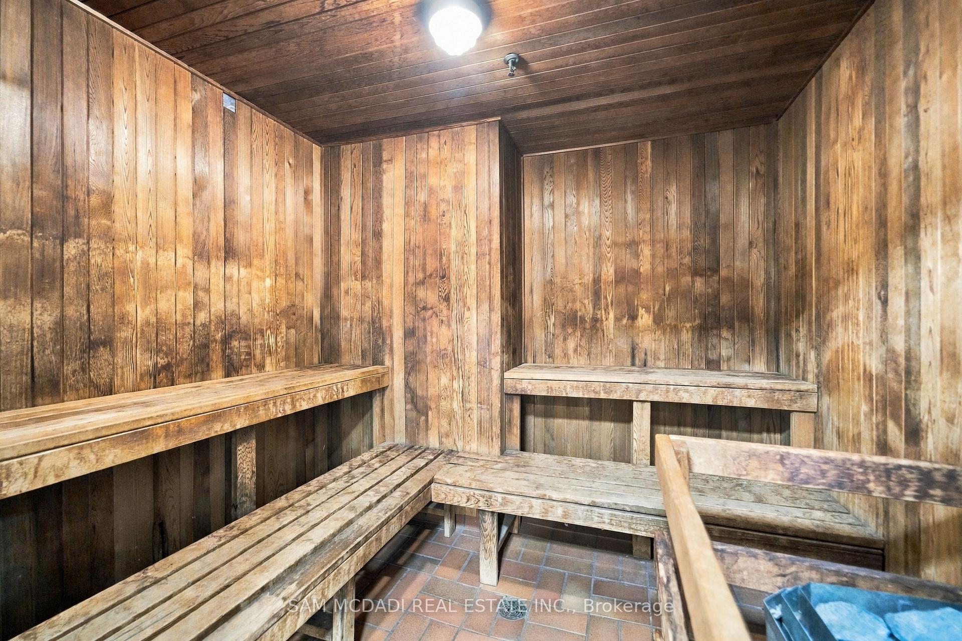 5444 Yonge Street 304, Toronto Unit: 304