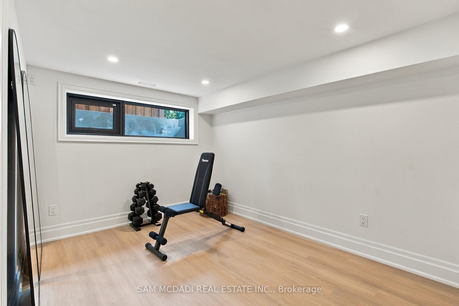 6 North Hills Terrace, Toronto