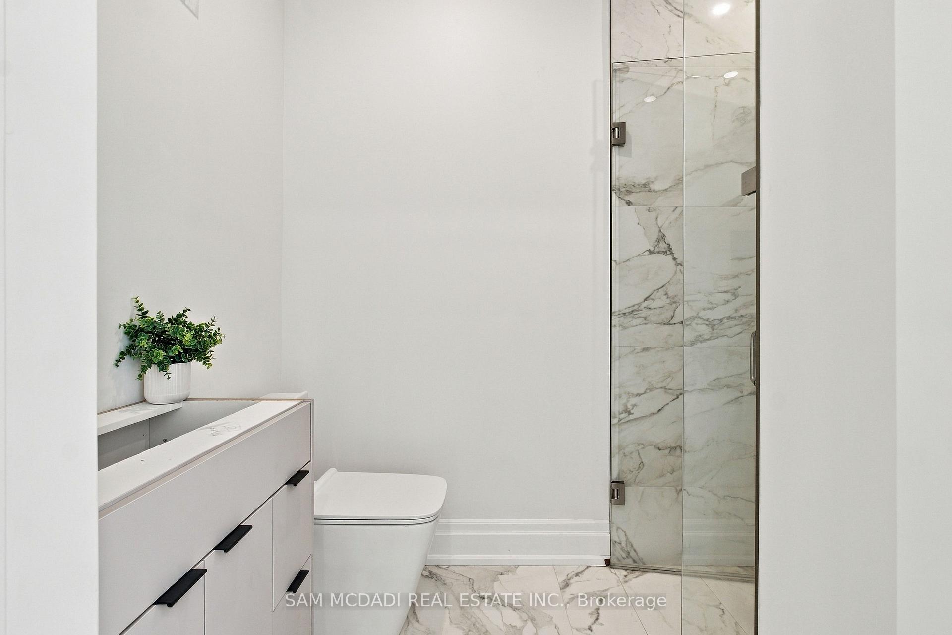 6 North Hills Terrace, Toronto