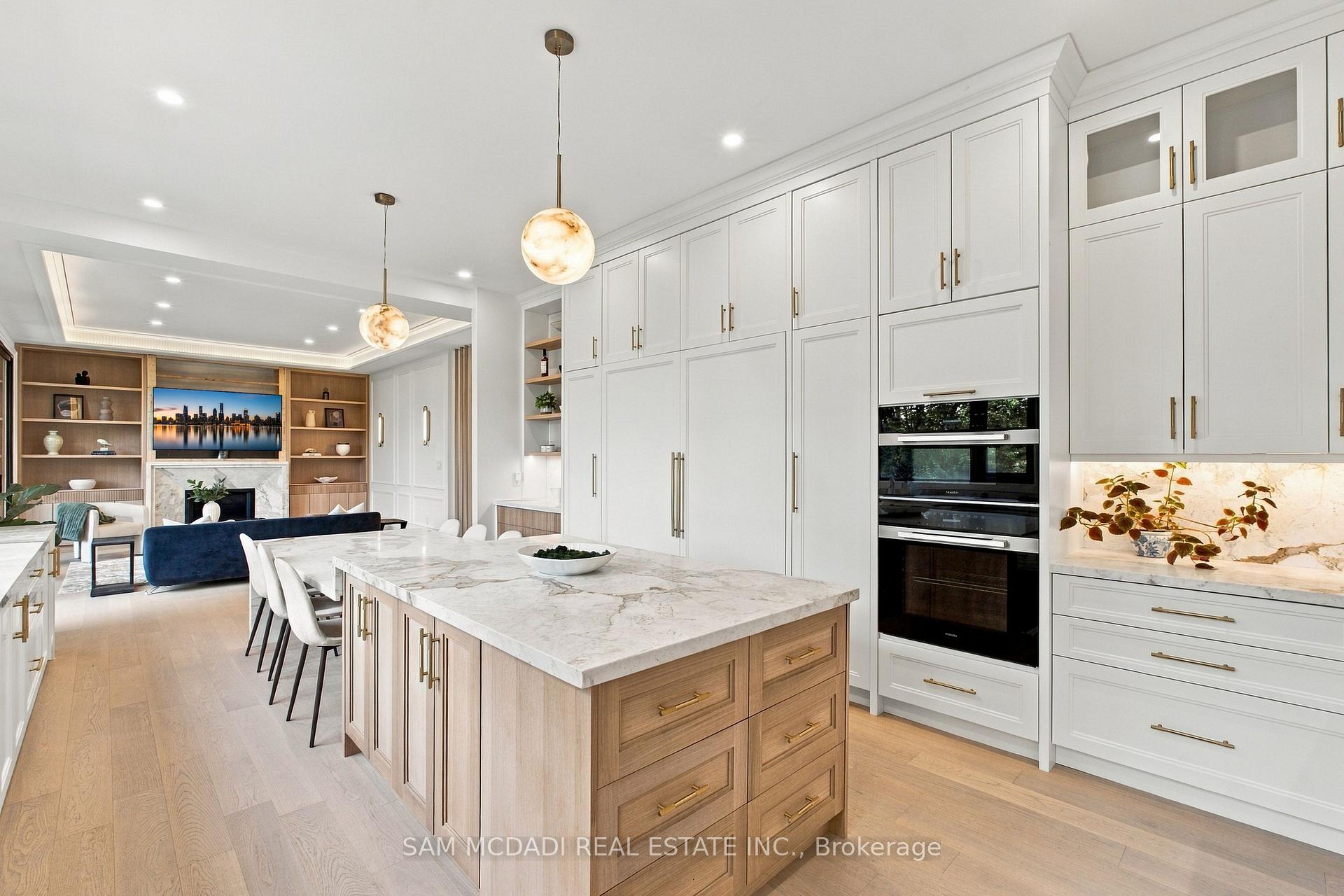 6 North Hills Terrace, Toronto