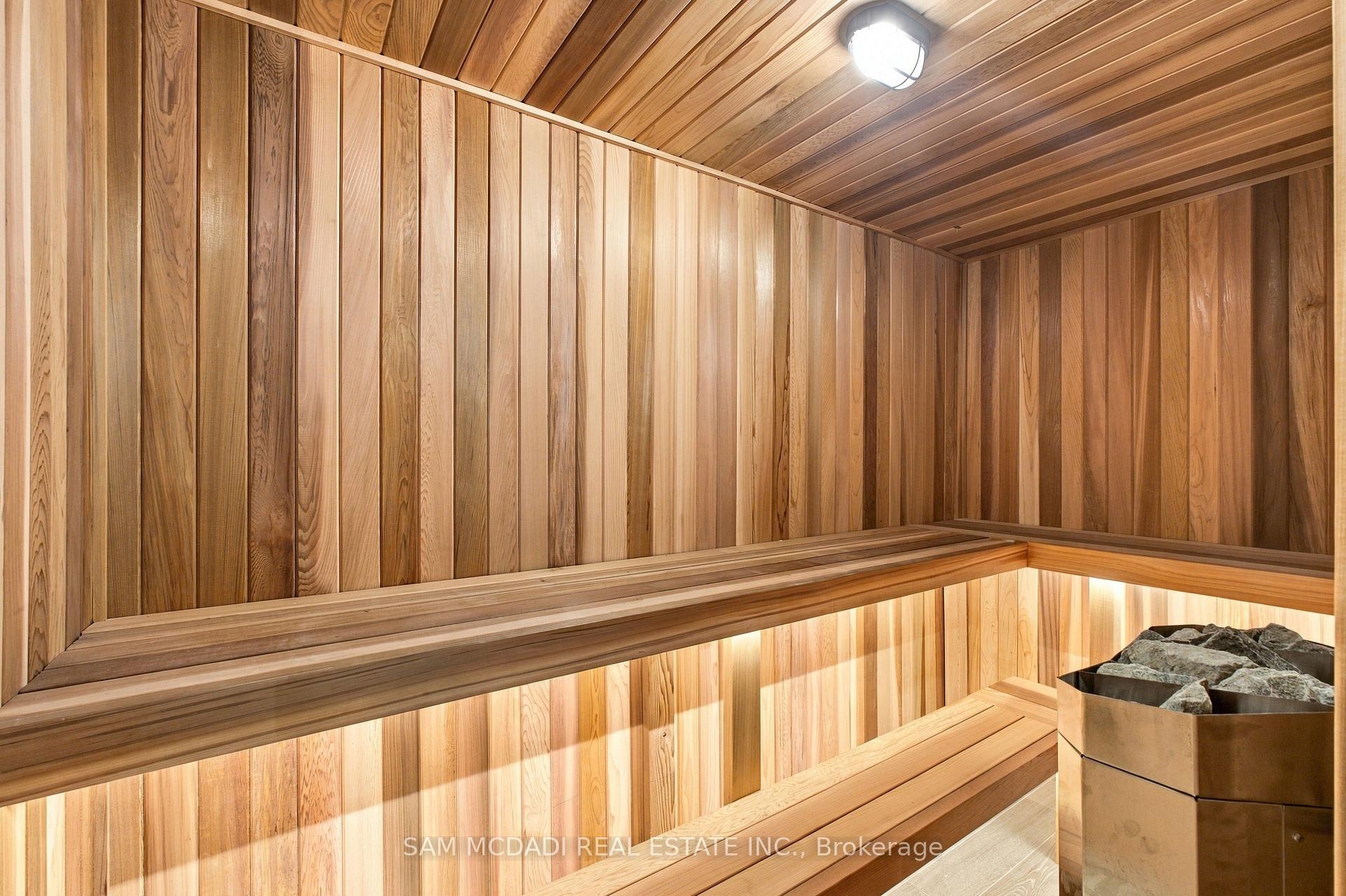 6 North Hills Terrace, Toronto