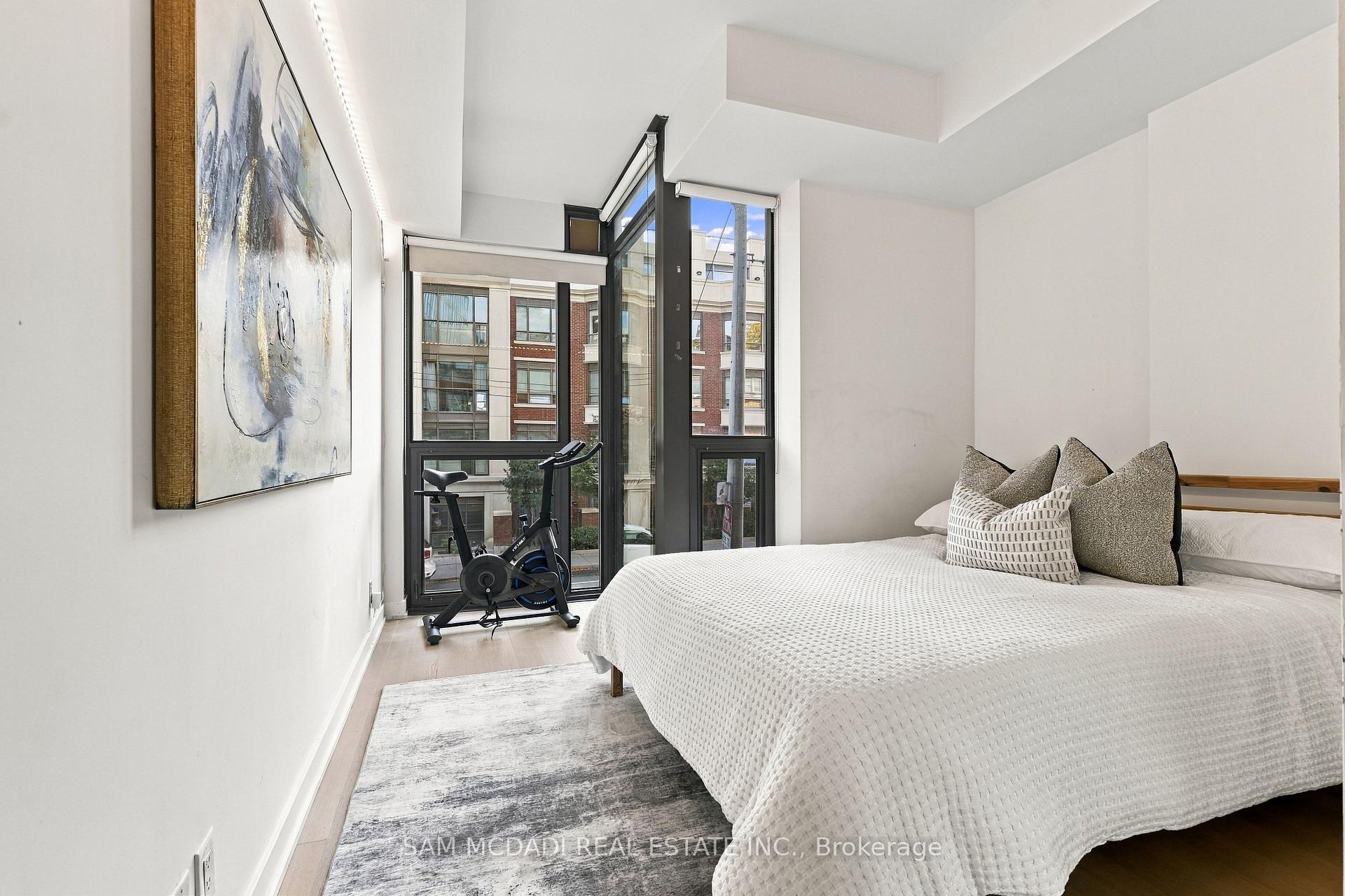 15 Beverley Street TH27, Toronto Unit: TH27