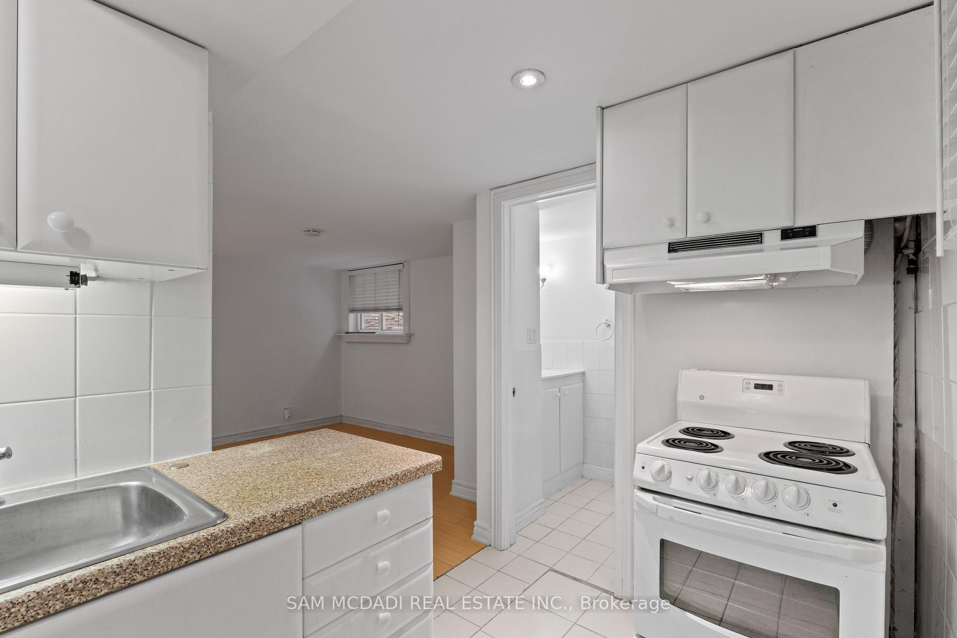 26 Pine Avenue Lower