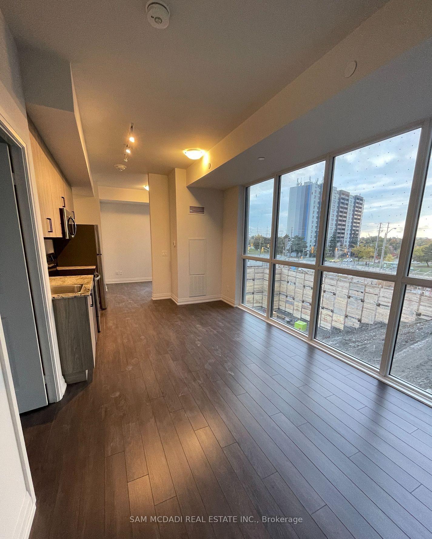 10 Meadowglen Place 311