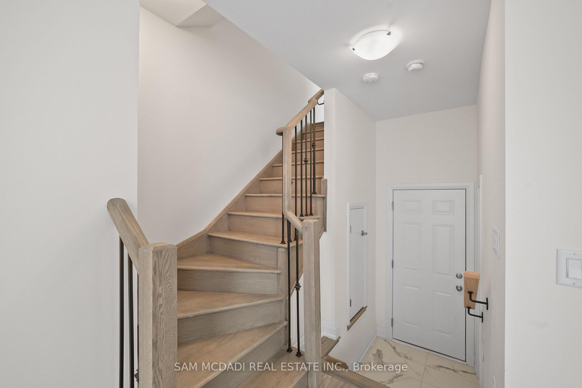 1695 Dersan Street 601