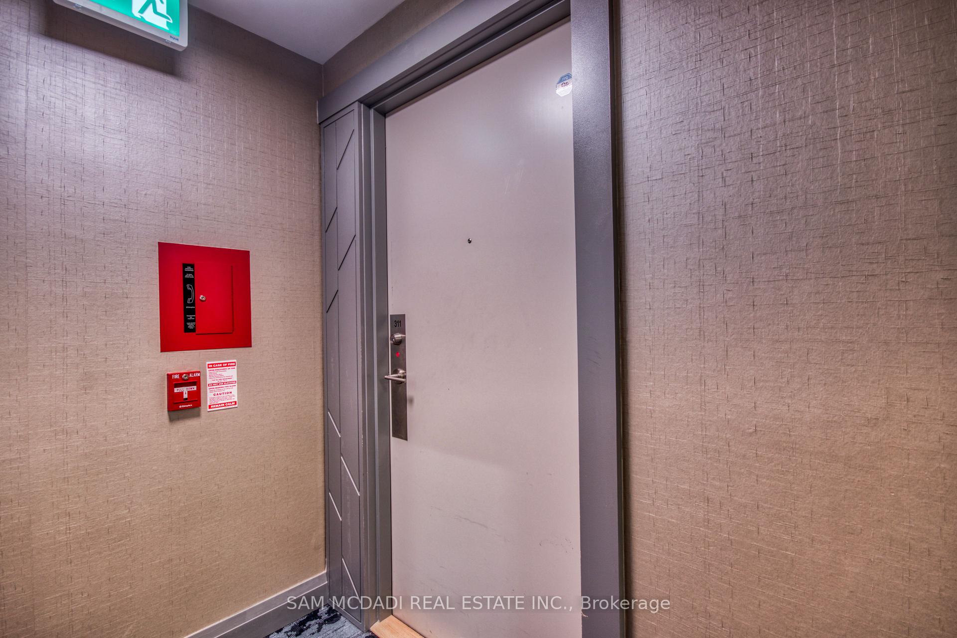 10 Meadowglen Place 311