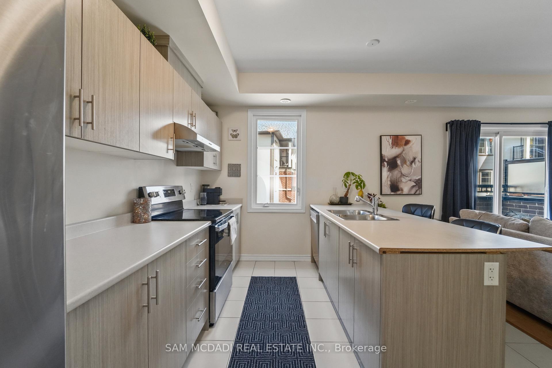 1518 Bloor Street 19