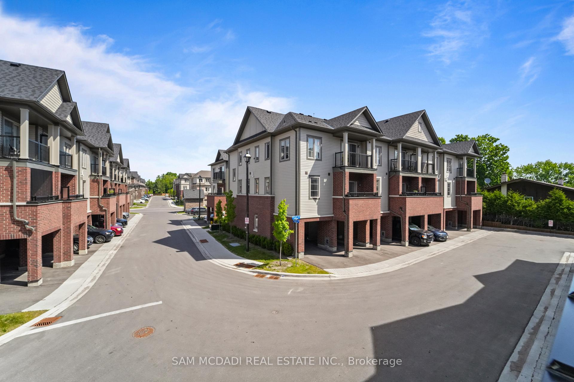 1518 Bloor Street 19