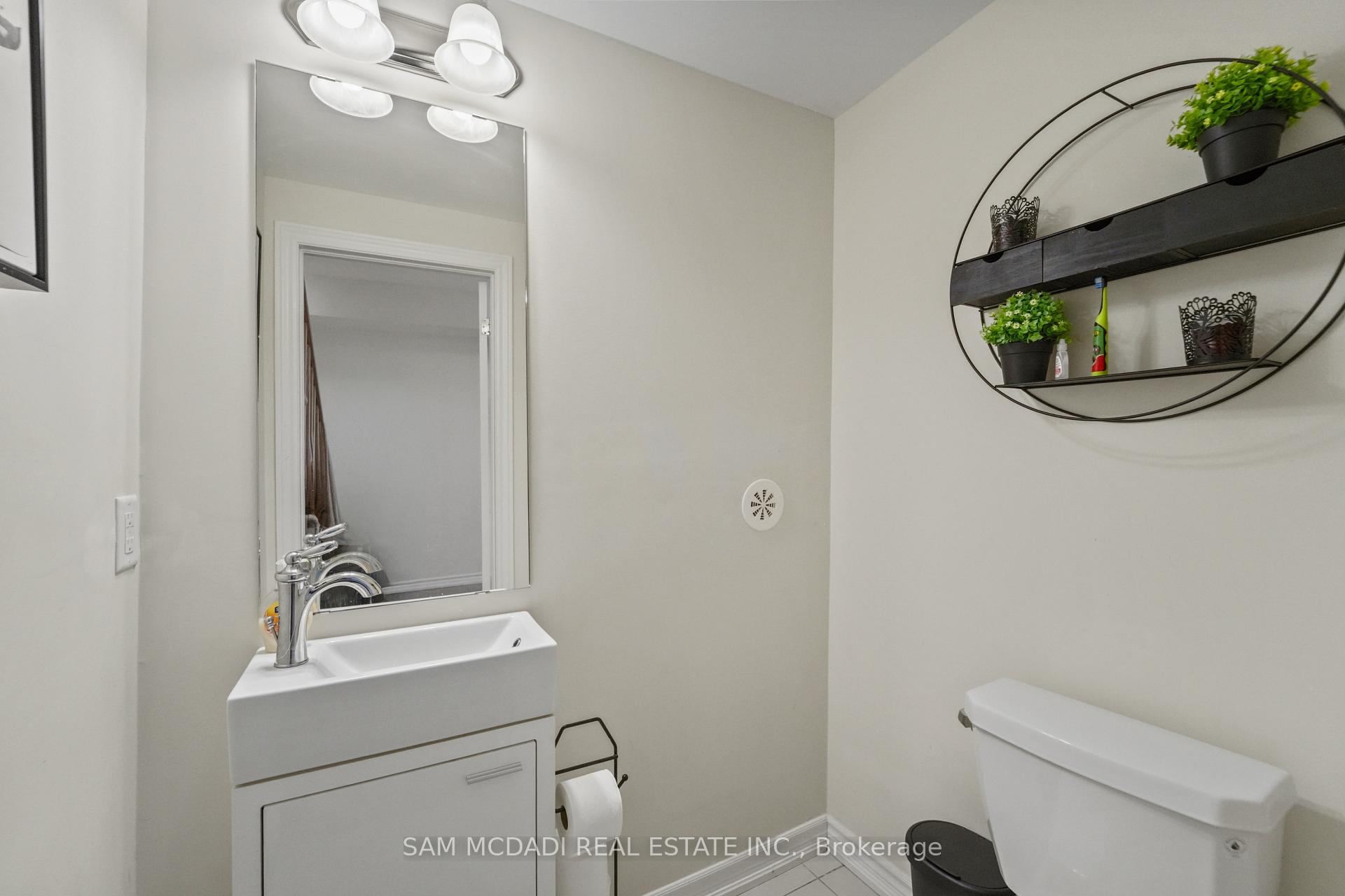 1518 Bloor Street 19