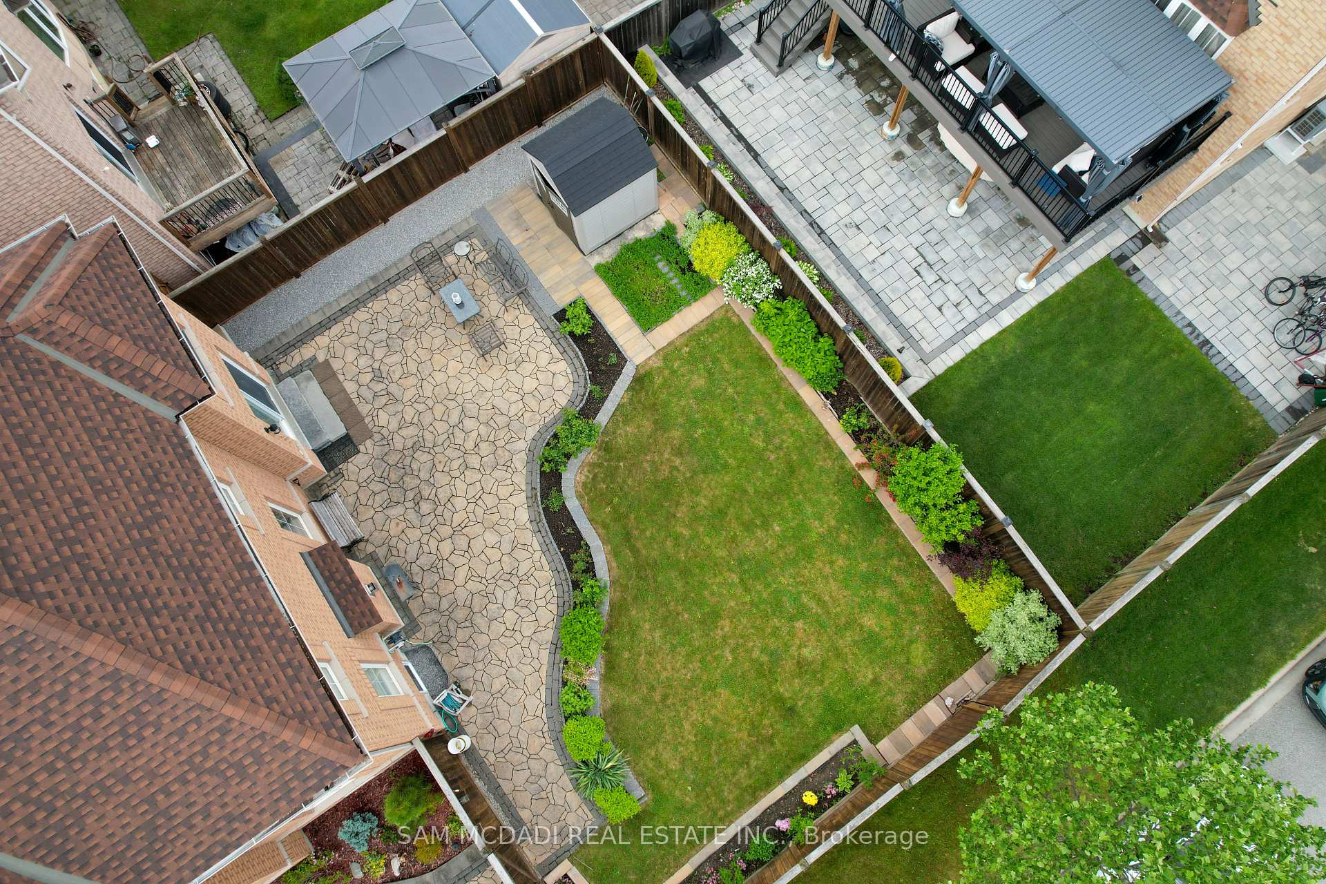 5 Whitbread Crescent