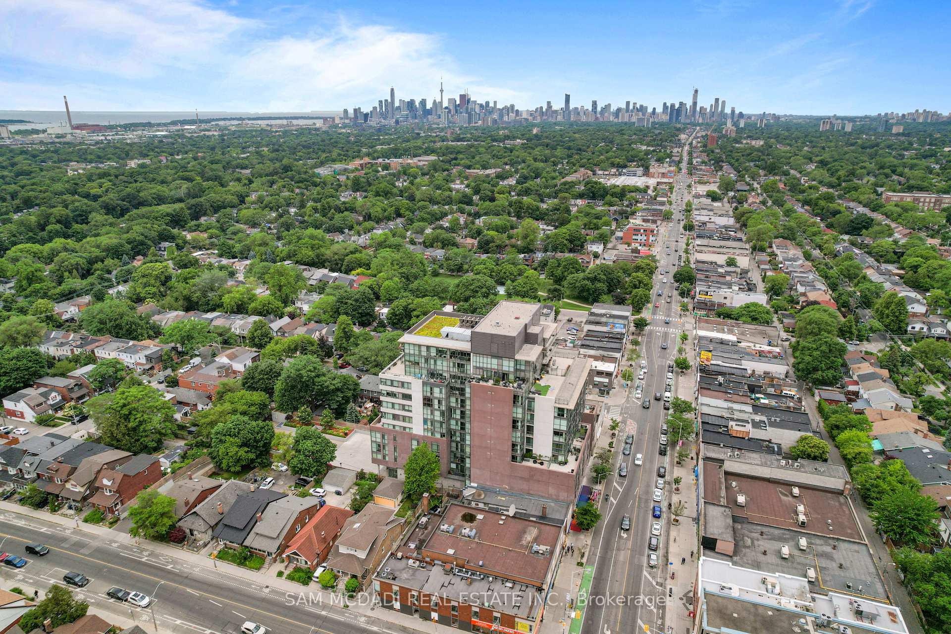2055 Danforth Avenue 903, Toronto Unit: 903