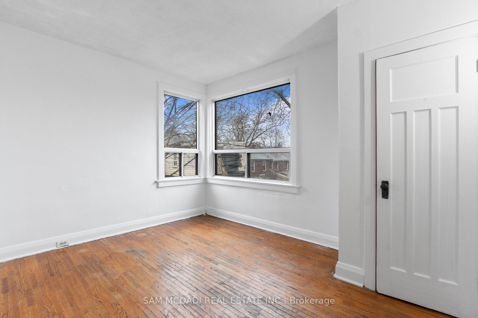 259 Milverton Boulevard, Toronto