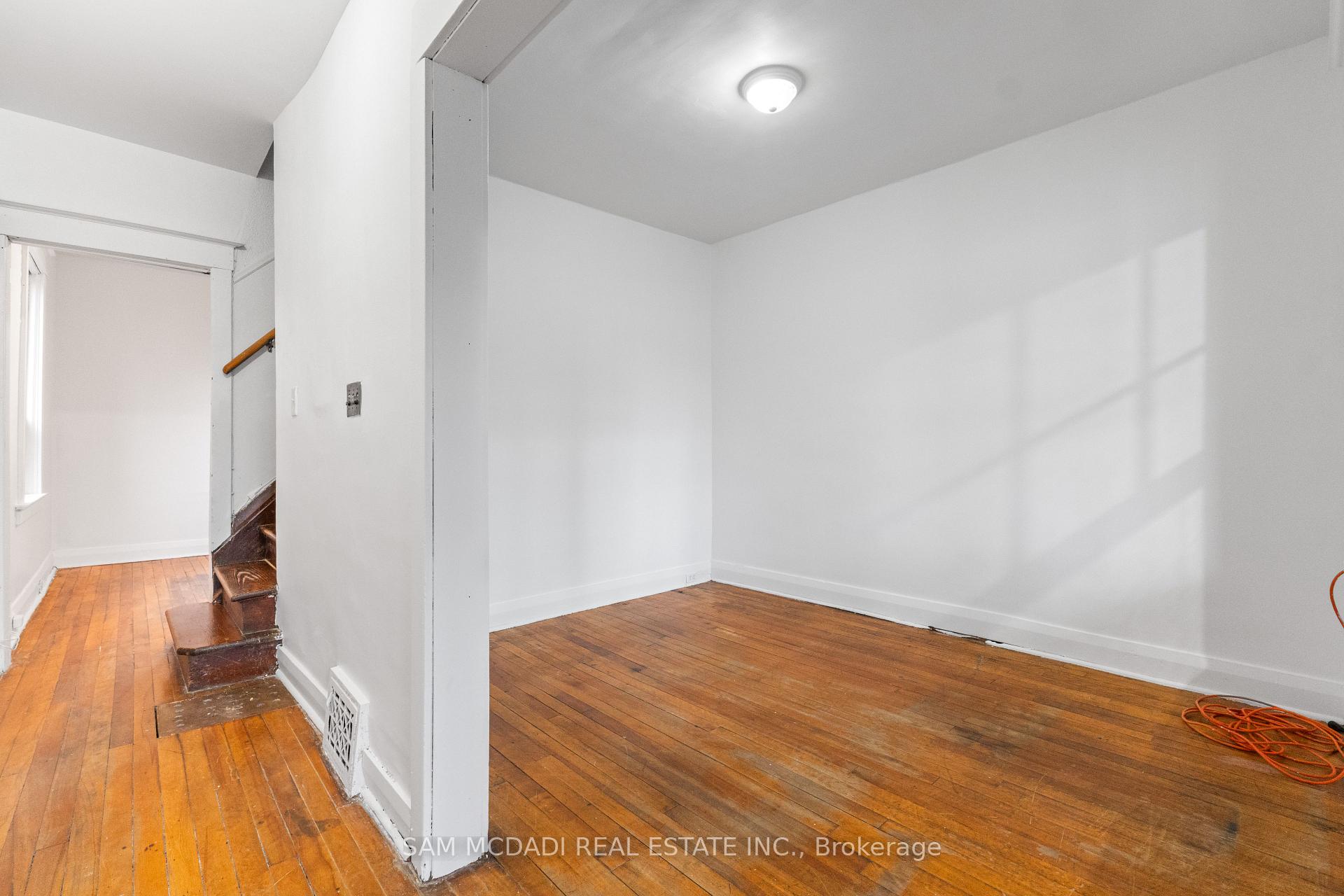 259 Milverton Boulevard, Toronto