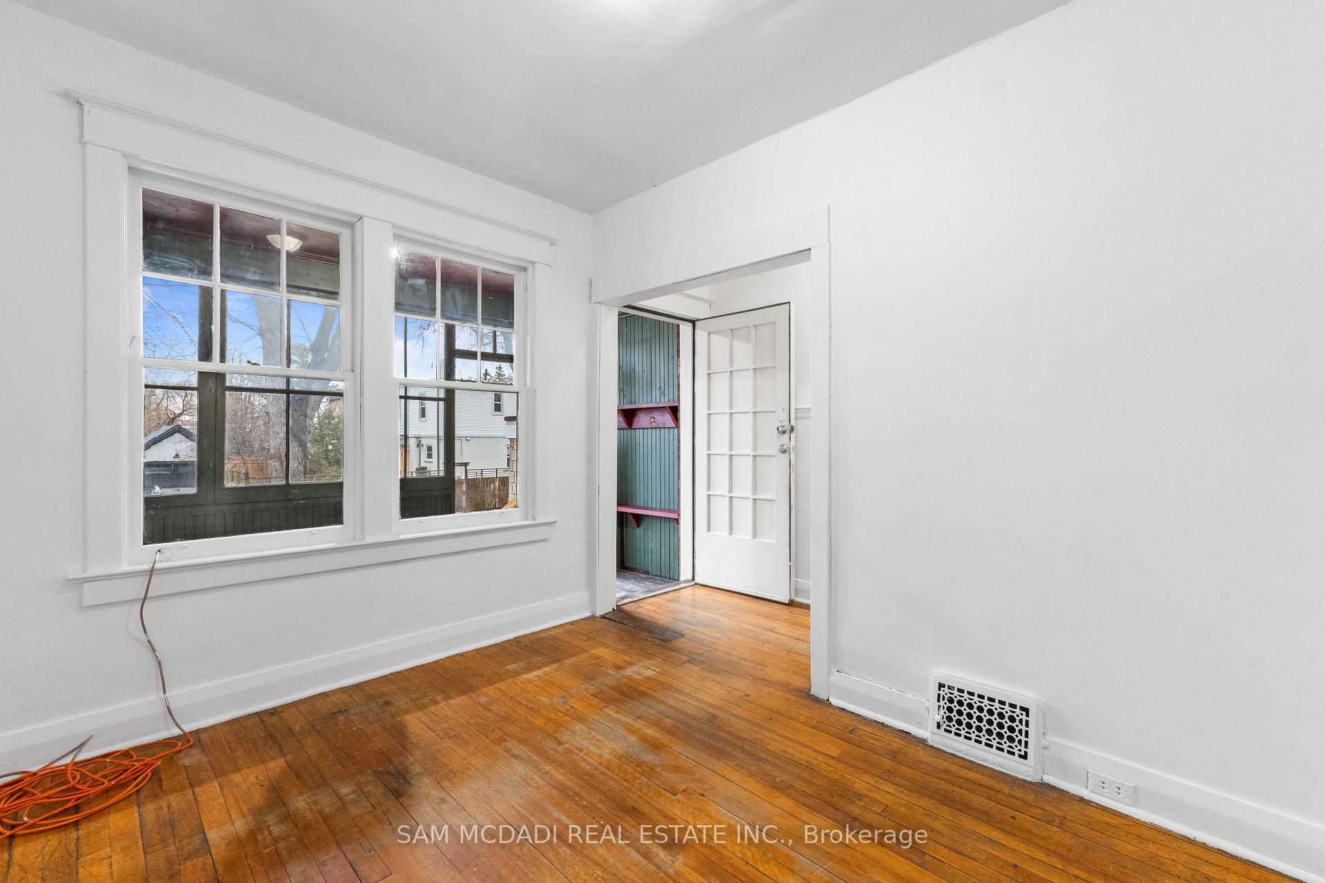 259 Milverton Boulevard, Toronto
