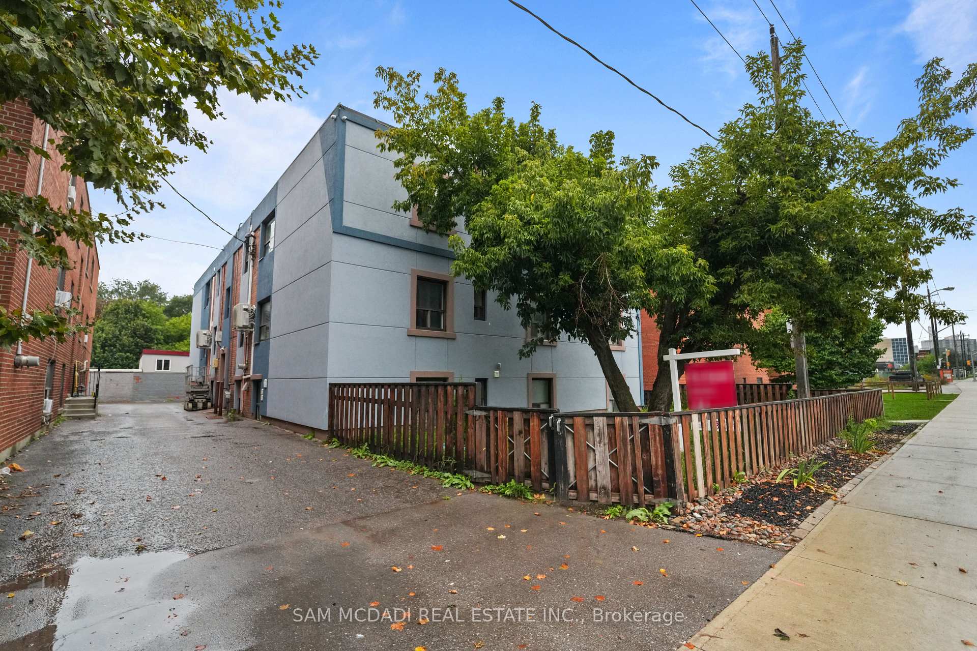 1016 O'connor Drive 201, Toronto Unit: 201