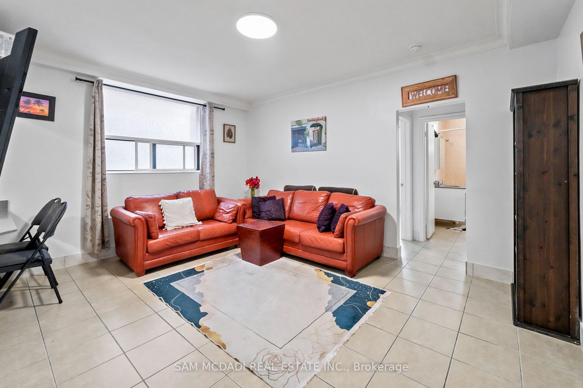 1016 O'connor Drive 103, Toronto Unit: 103