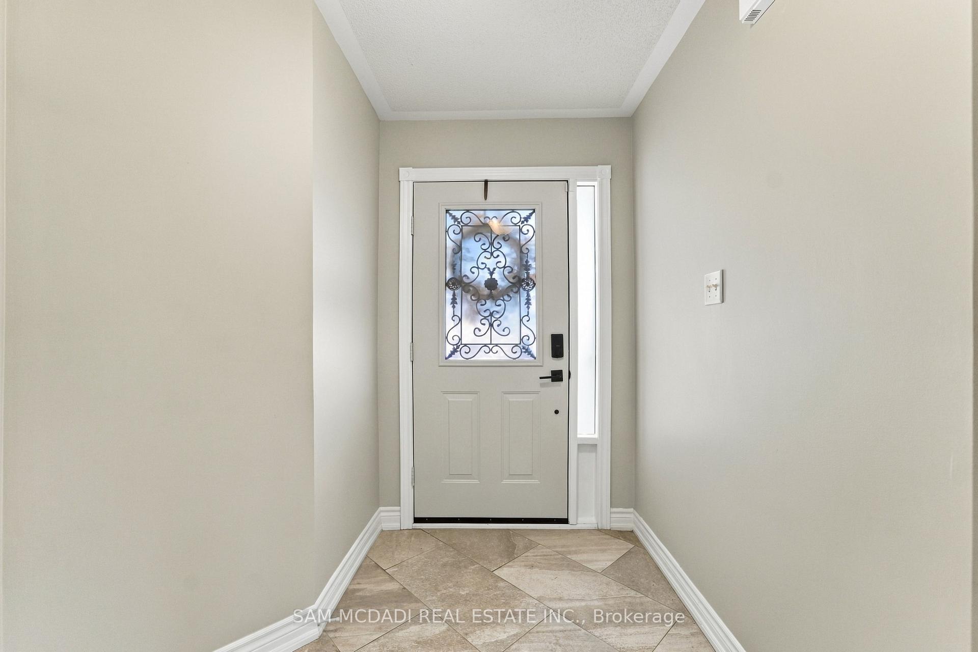135 Watford Street