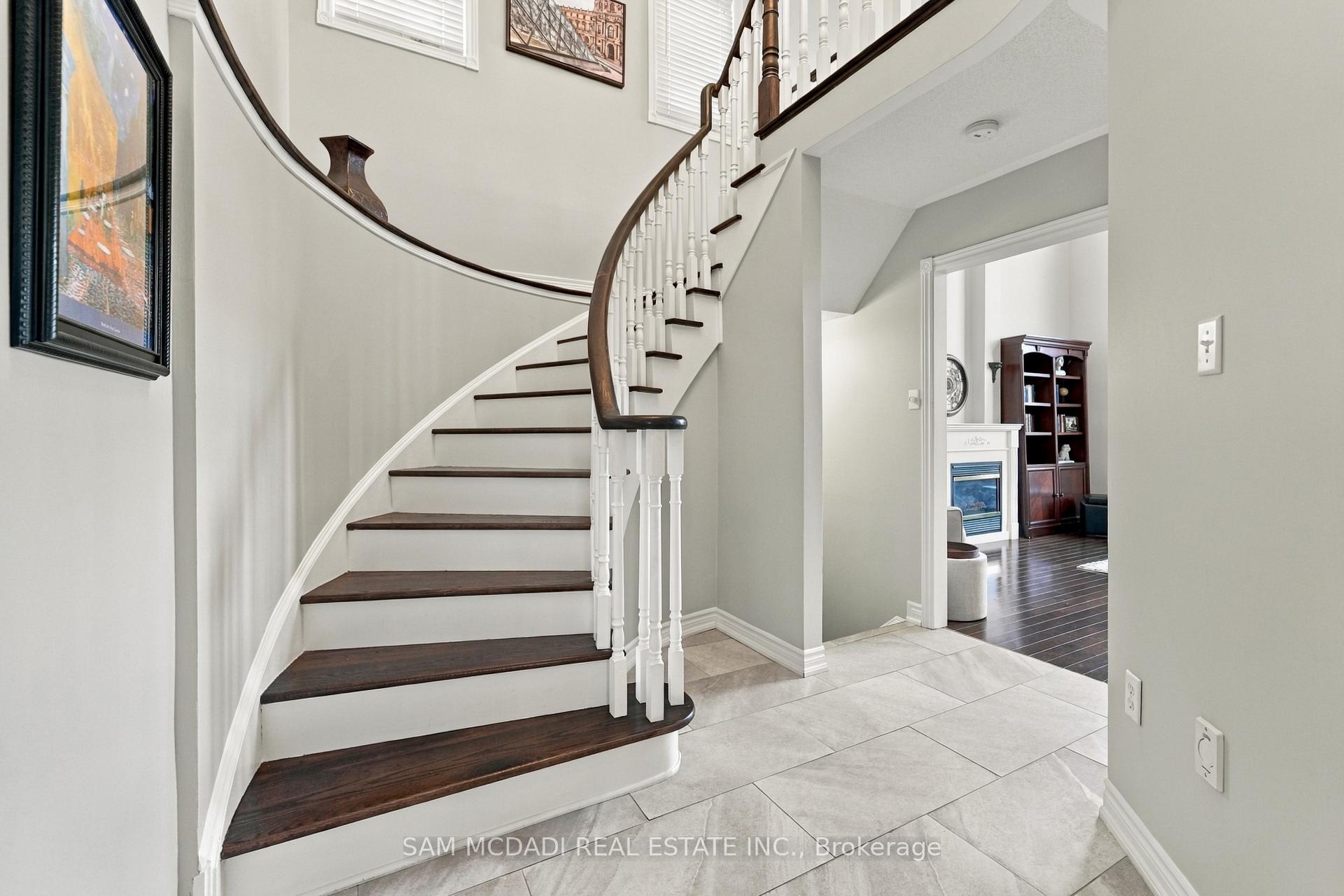 135 Watford Street