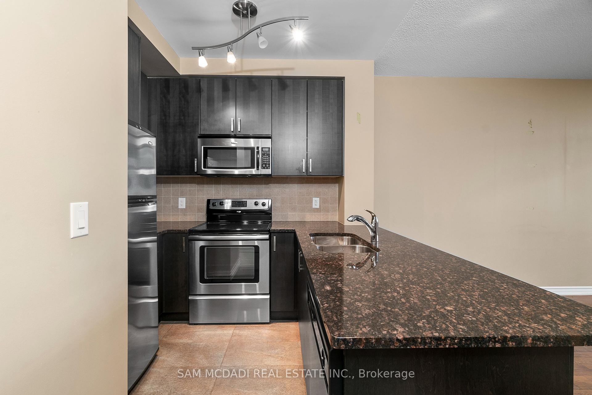 9235 Jane Street 1616