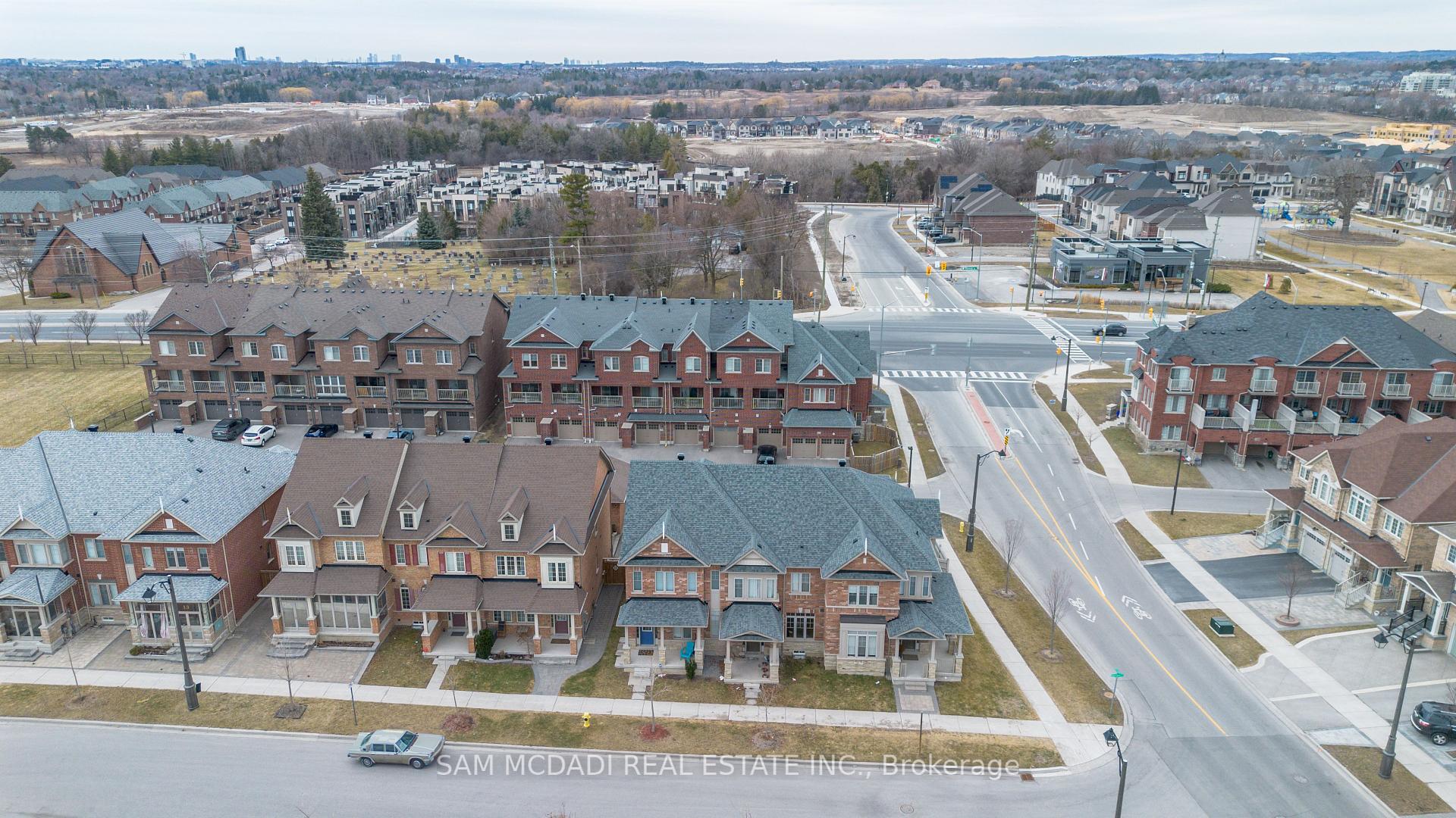 3 Henry Bauer Avenue