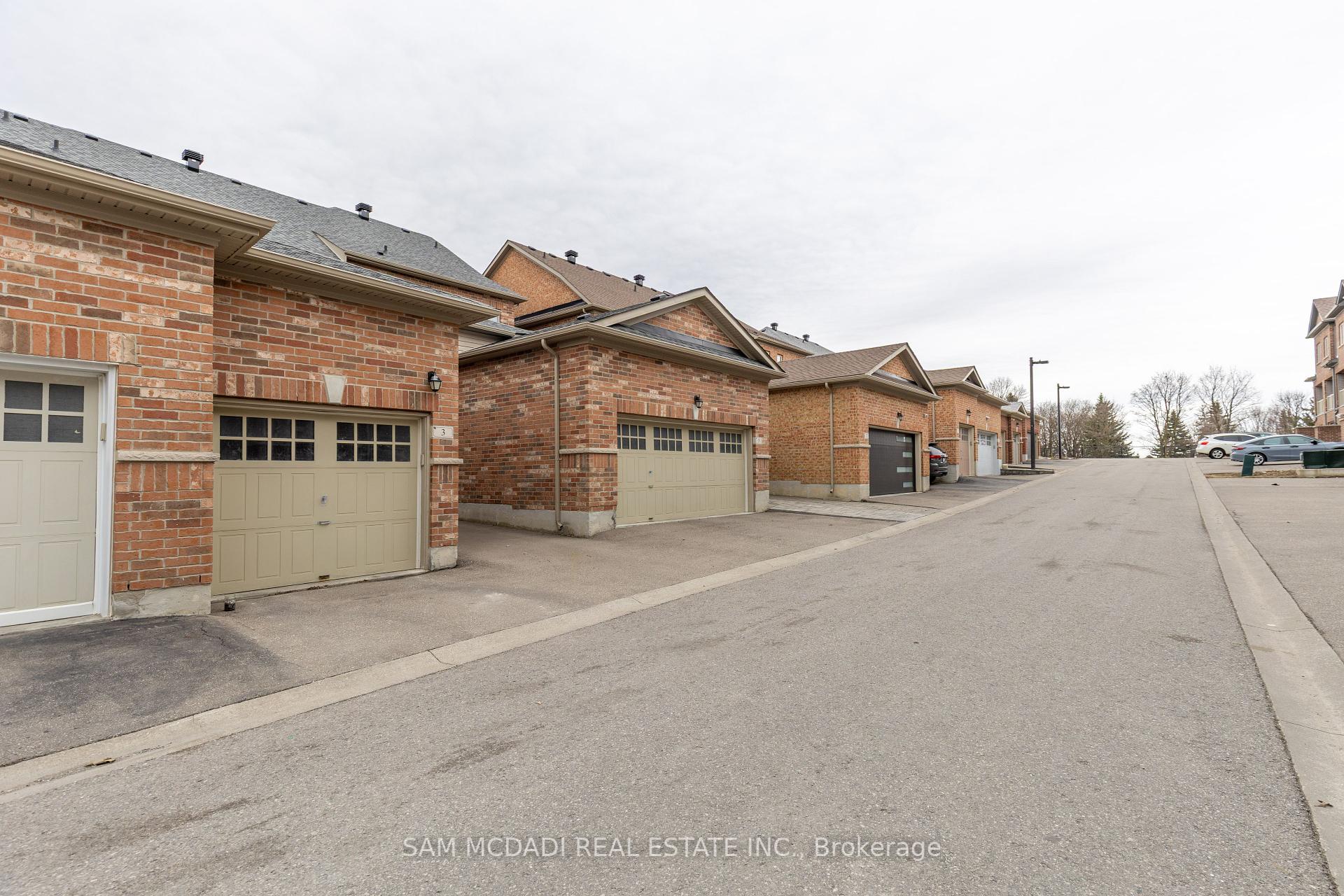 3 Henry Bauer Avenue