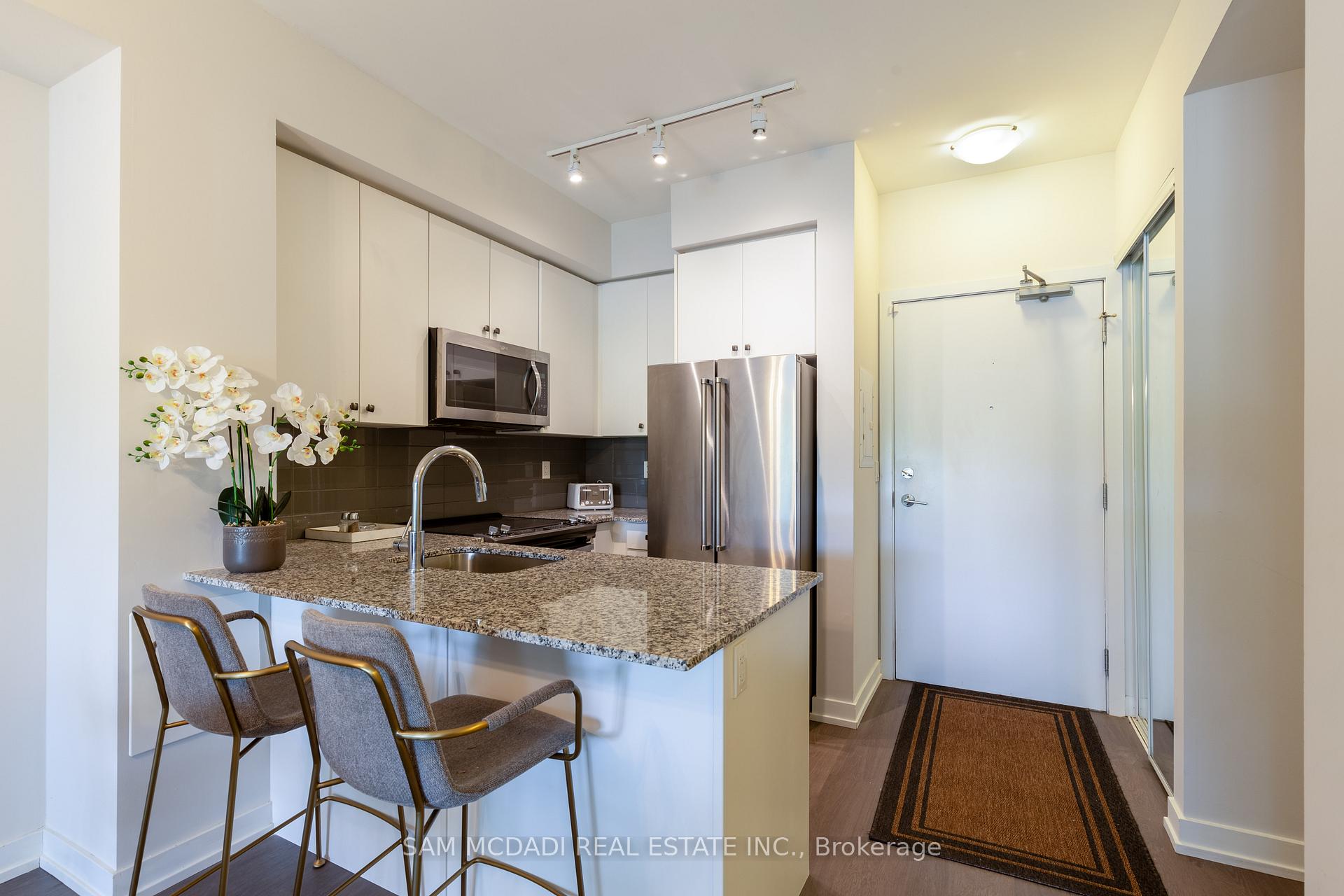 555 William Graham Drive 114