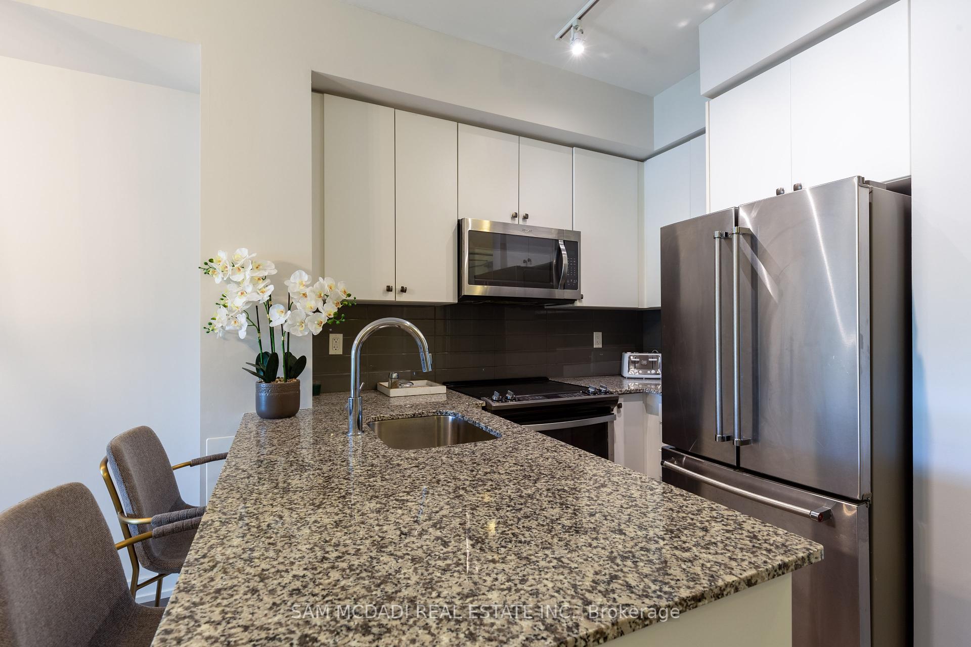 555 William Graham Drive 114