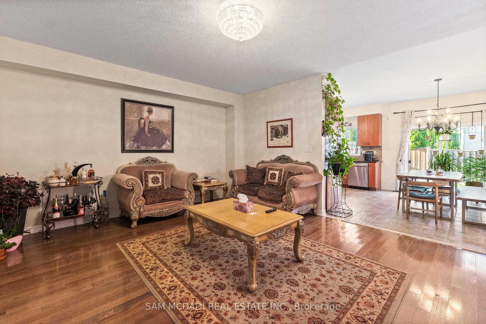 30 Zachary Place