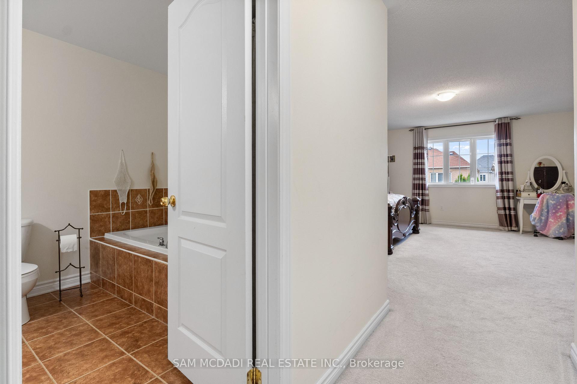 30 Zachary Place