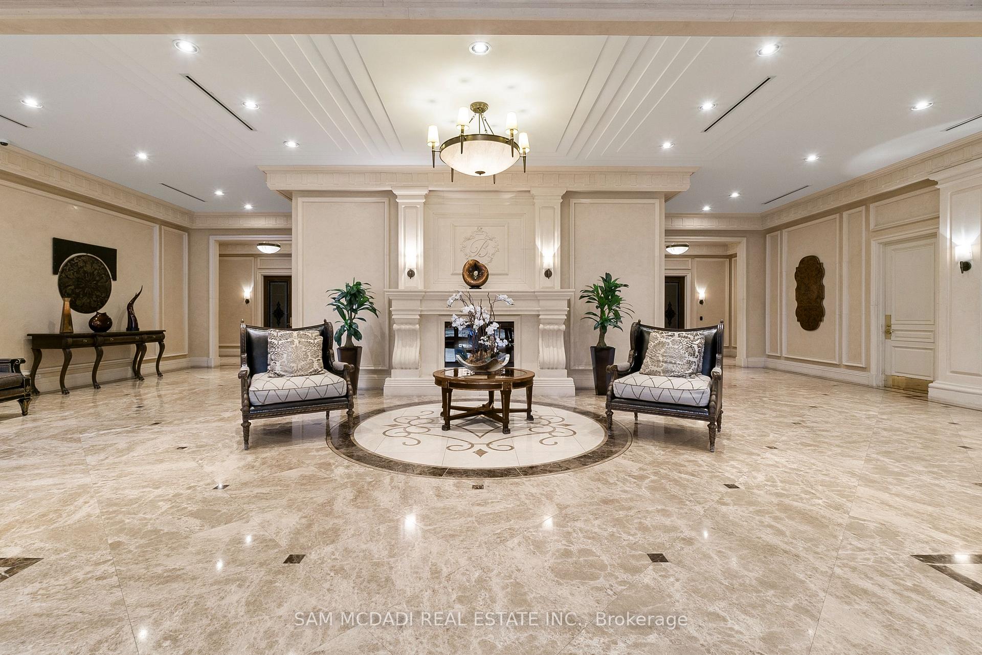 9235 Jane Street 1616, Vaughan Unit: 1616