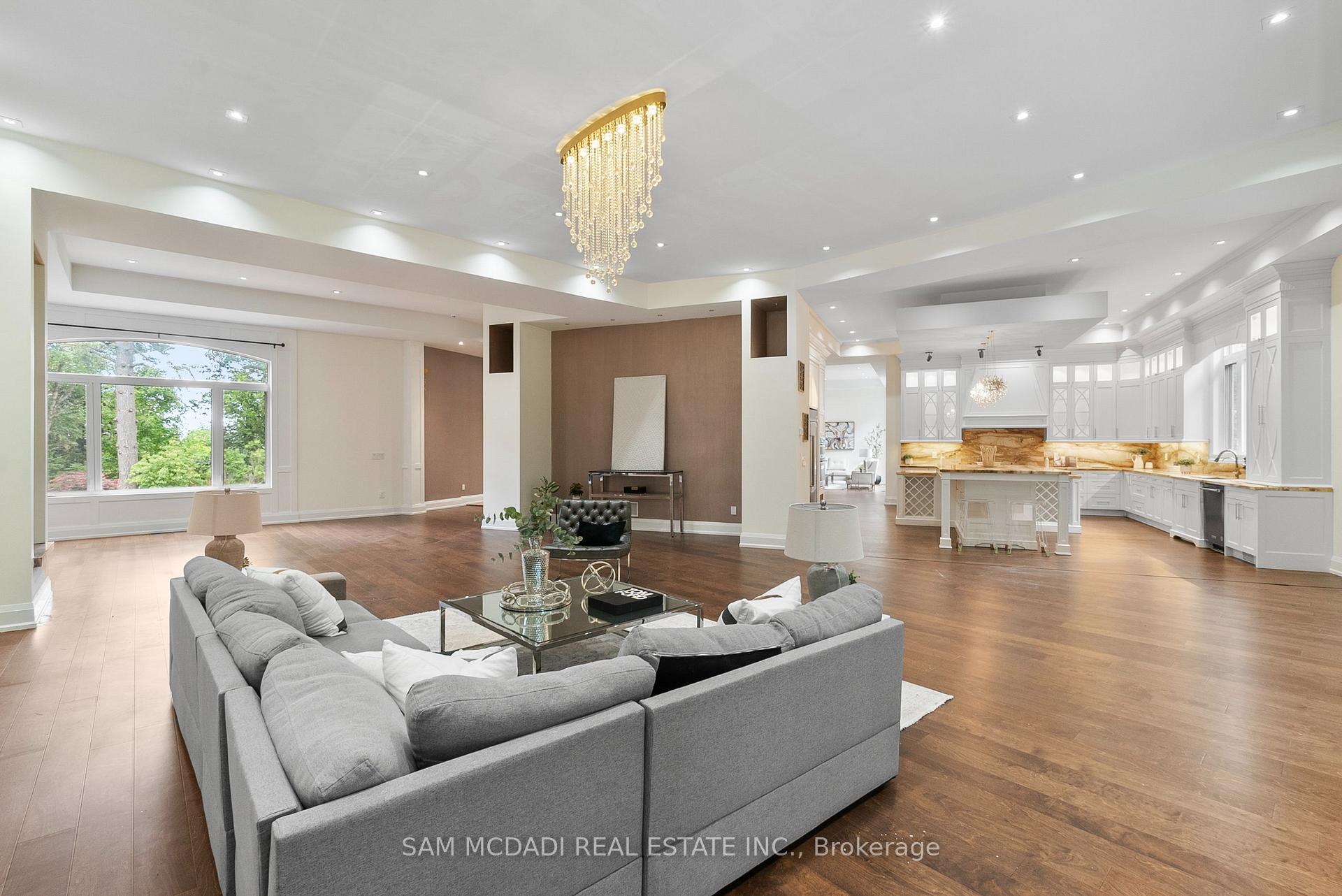 15 Glenview Heights Lane, King