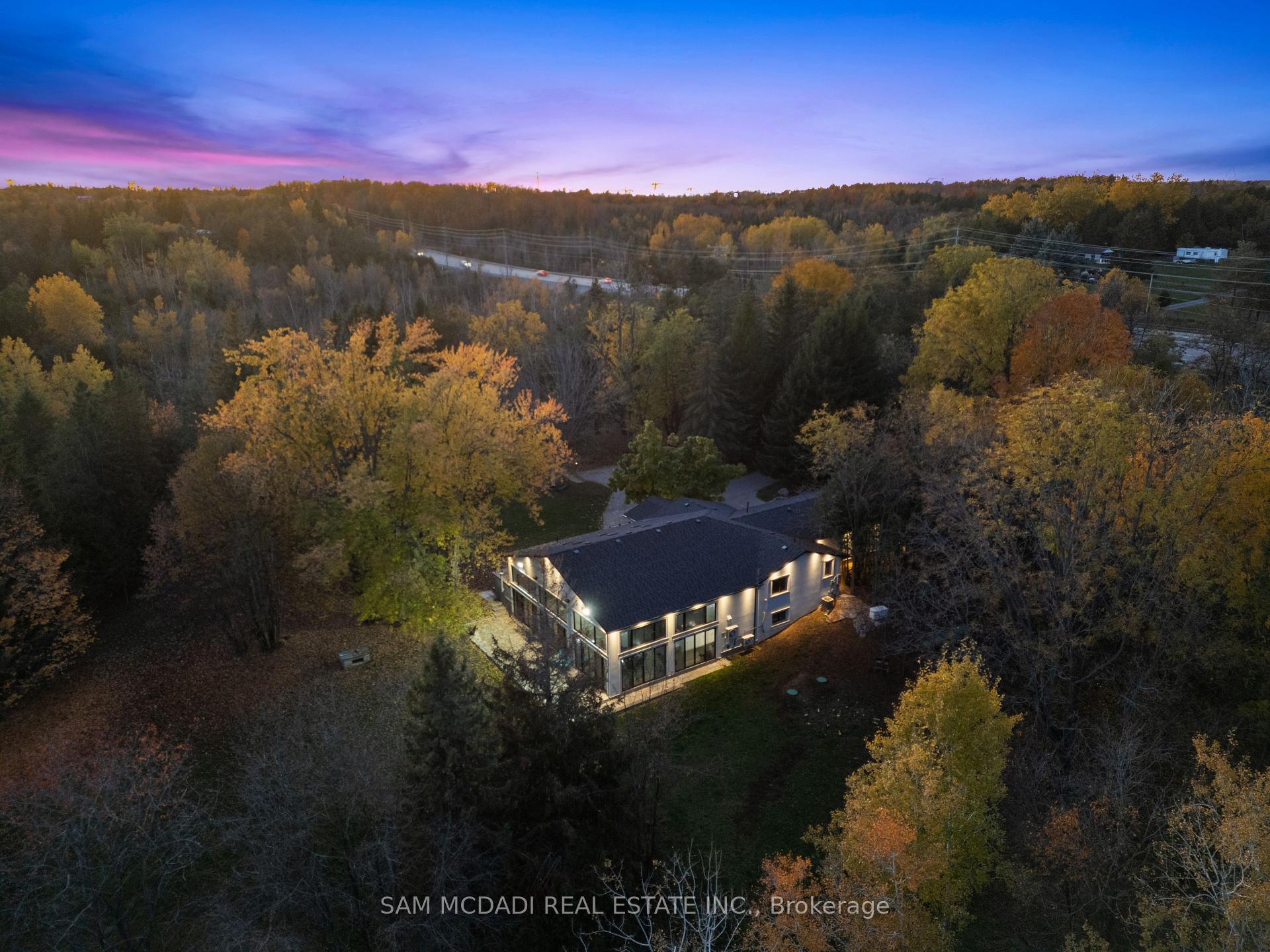 2993 Innisfil Beach Road