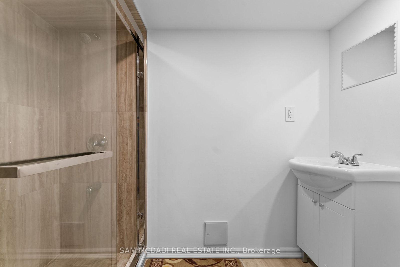 23 Manordale Crescent