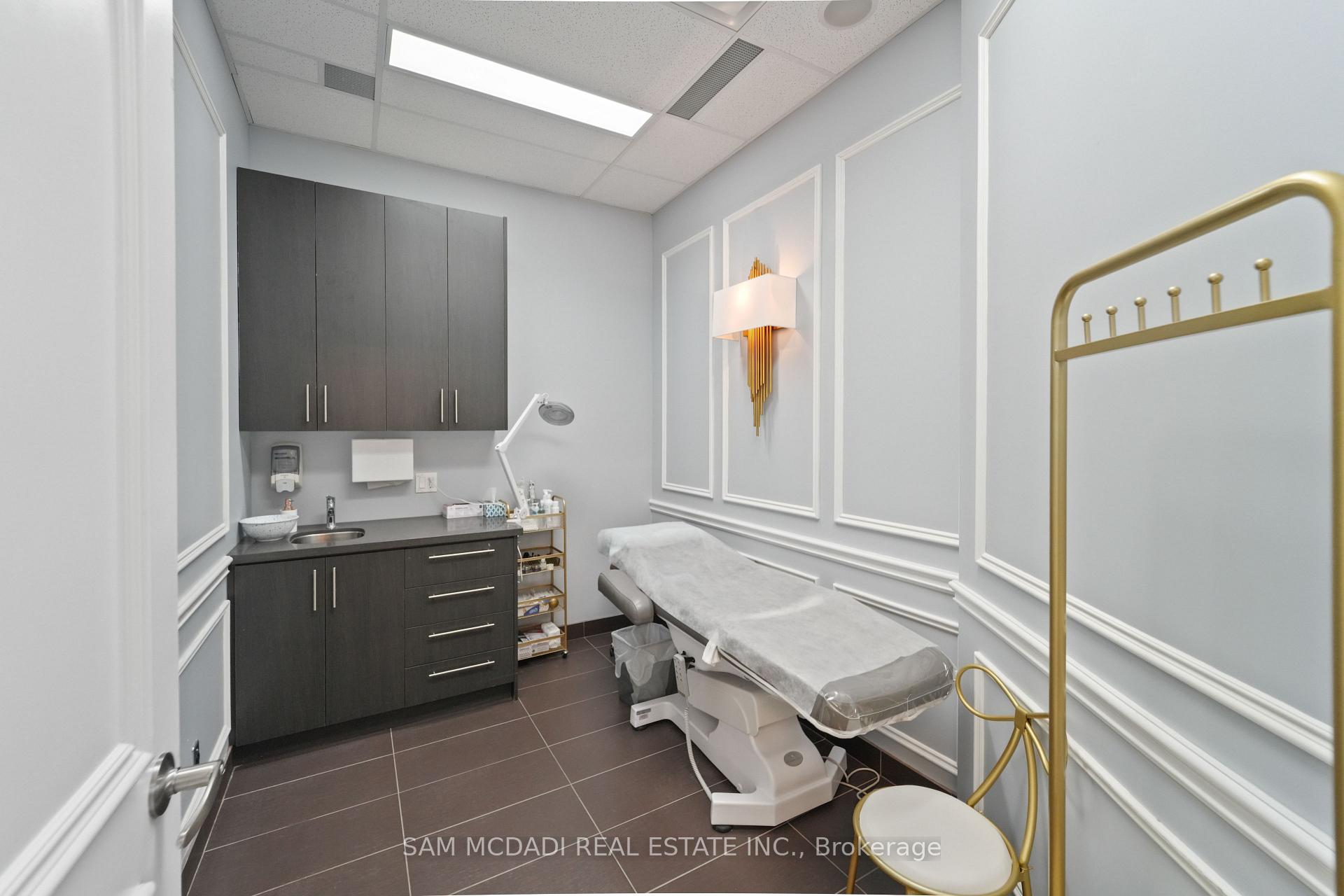 505 Highway 7 N/A E A26/27