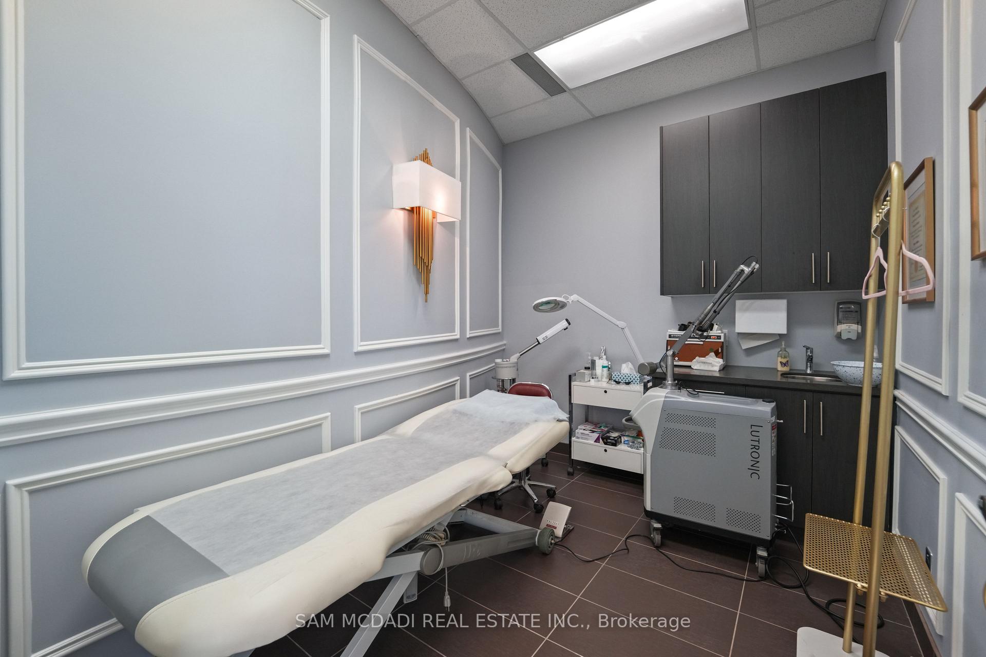 505 Highway 7 N/A E A26/27