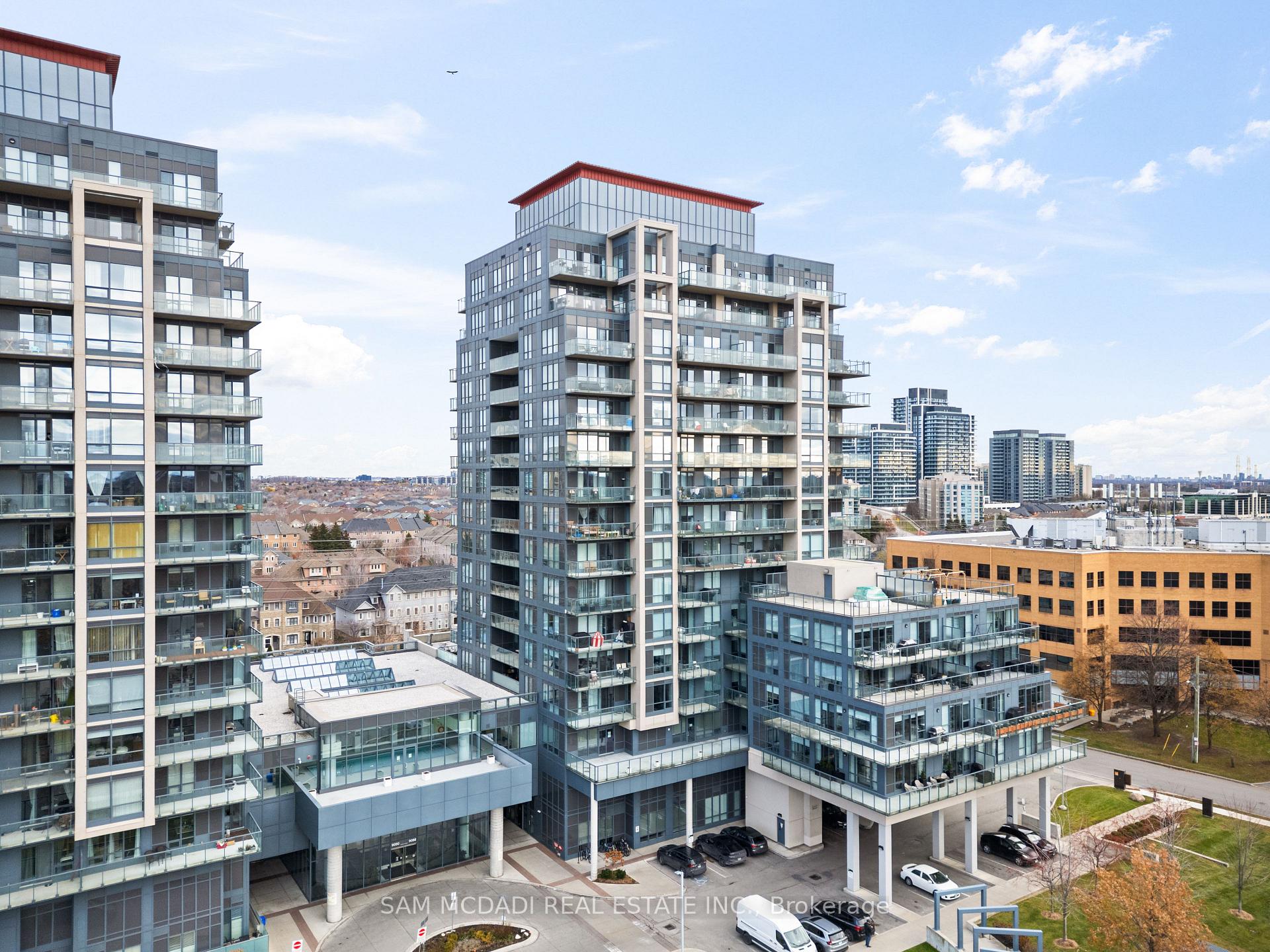 9088 Yonge Street 1111A