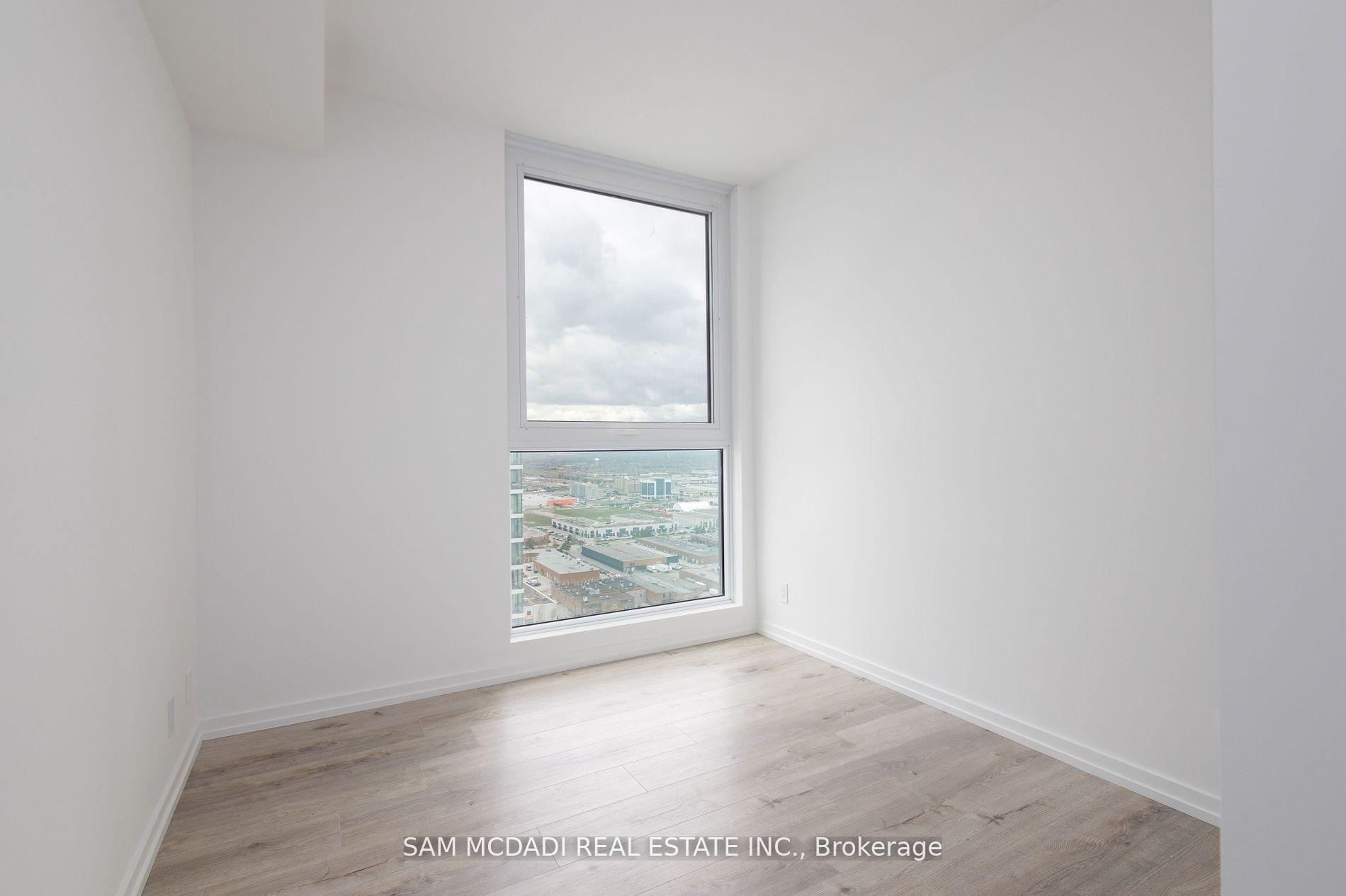 1000 Portage Parkway 2810