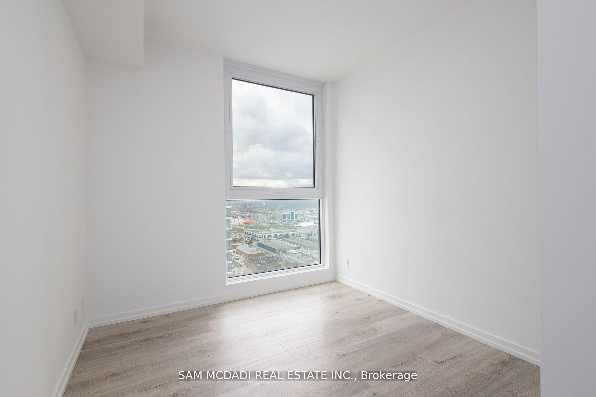 1000 Portage Parkway 2810