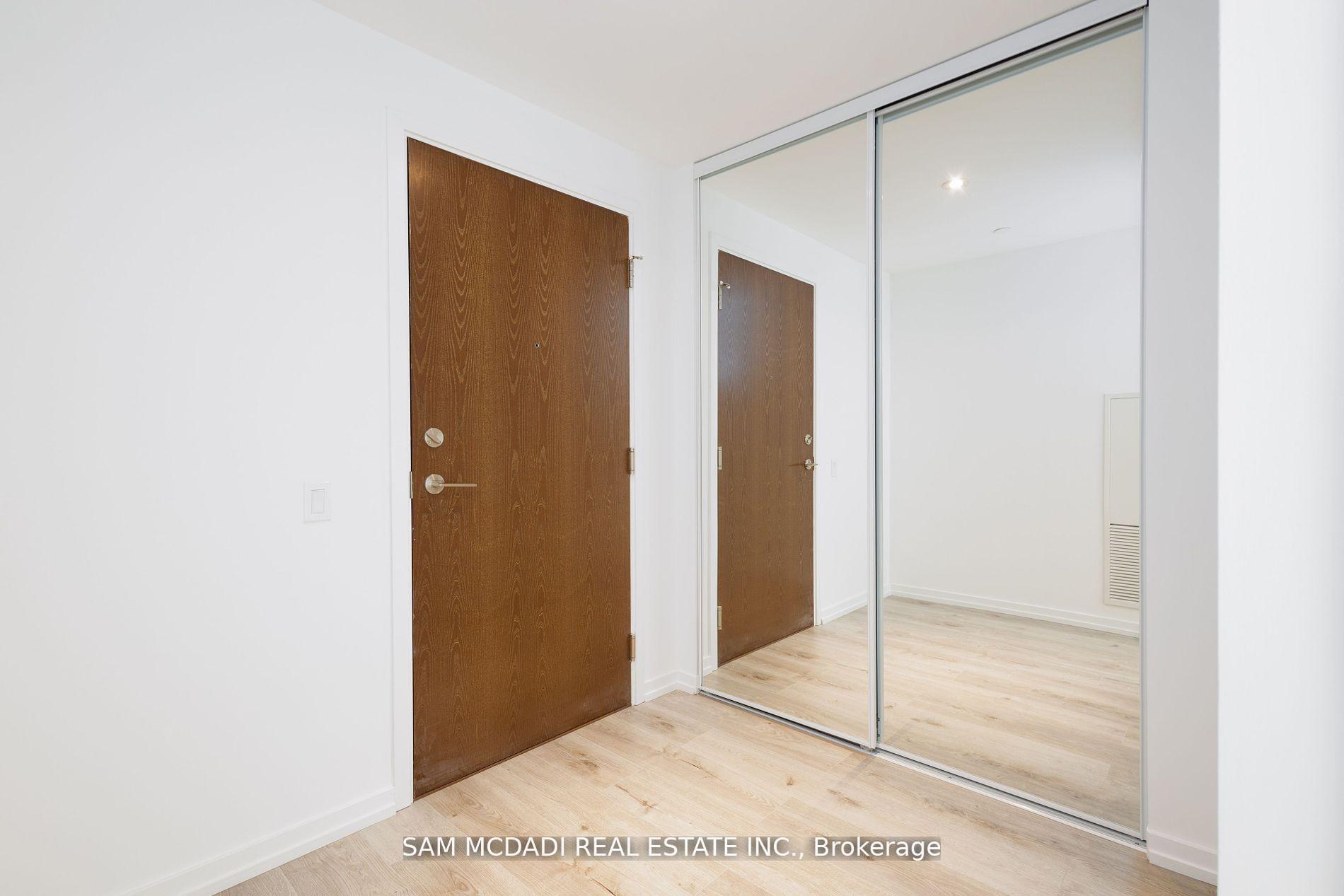 1000 Portage Parkway 2810