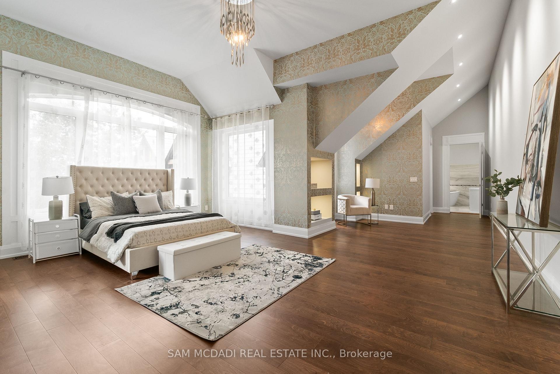 15 Glenview Heights Lane