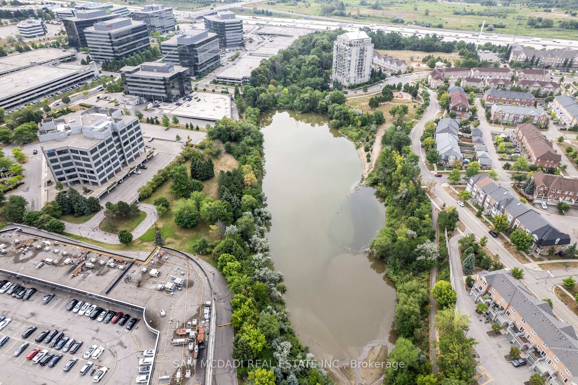 505 Highway 7 N/A E A26 & A27