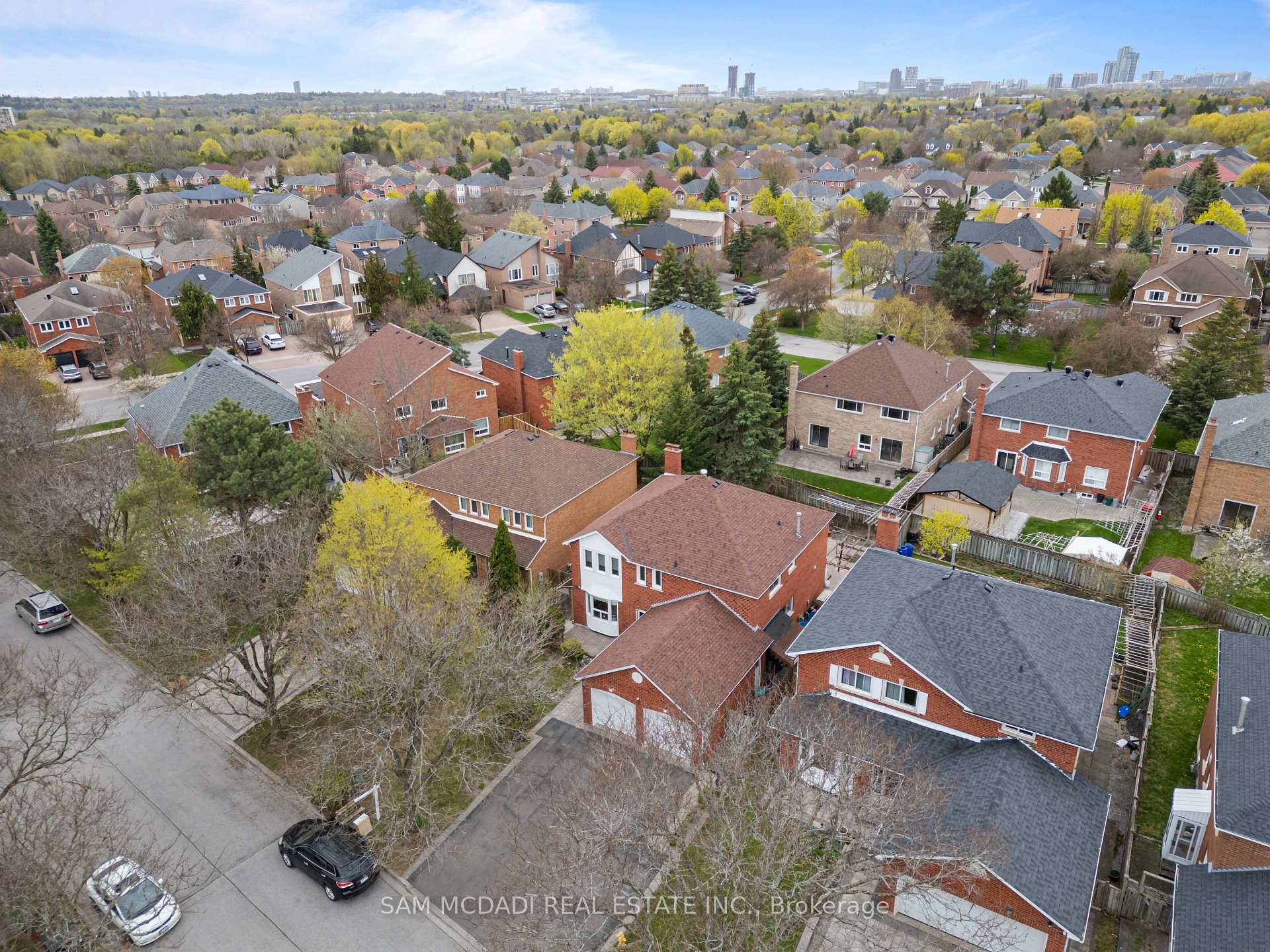 8 Brooklyn Crescent