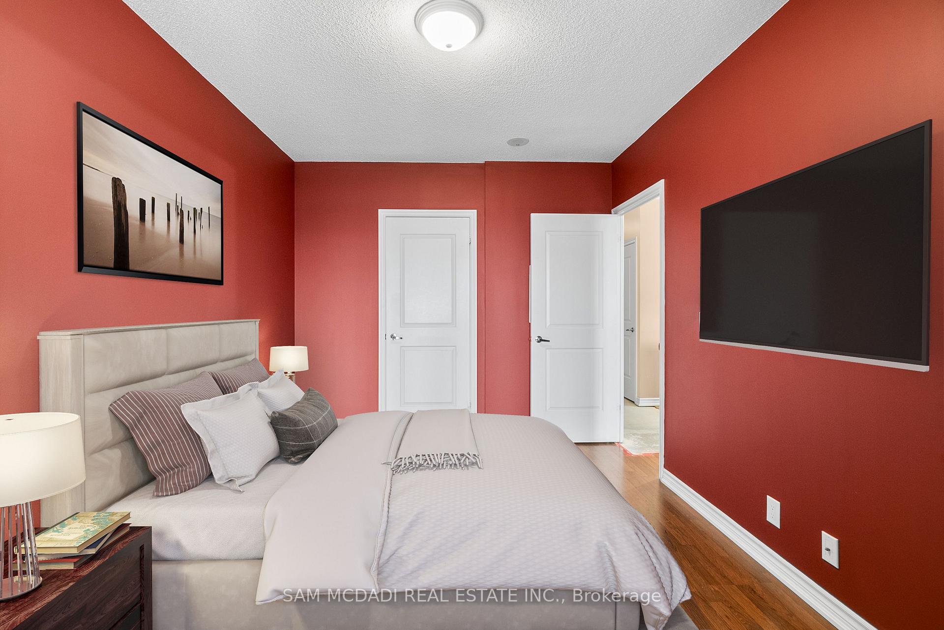 9235 Jane Street 1616